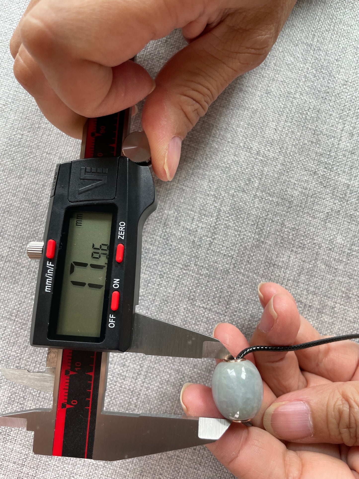 Grade A Natural light lavender Lu Lu Tong(barrel) with  gold plated Sterling silver necklace