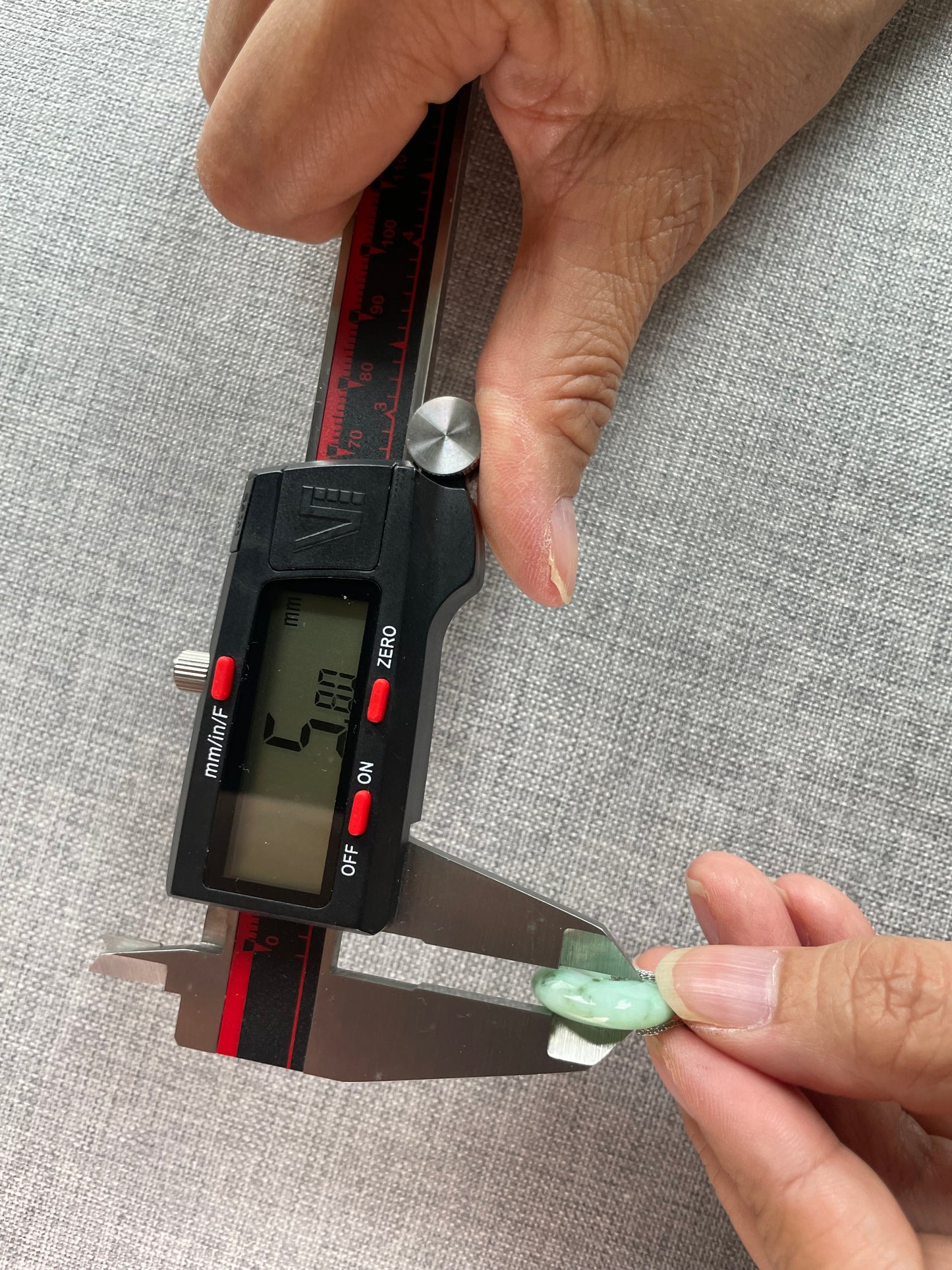 Grade A Natural  green Jadeite Pi Disc pendant silver necklace