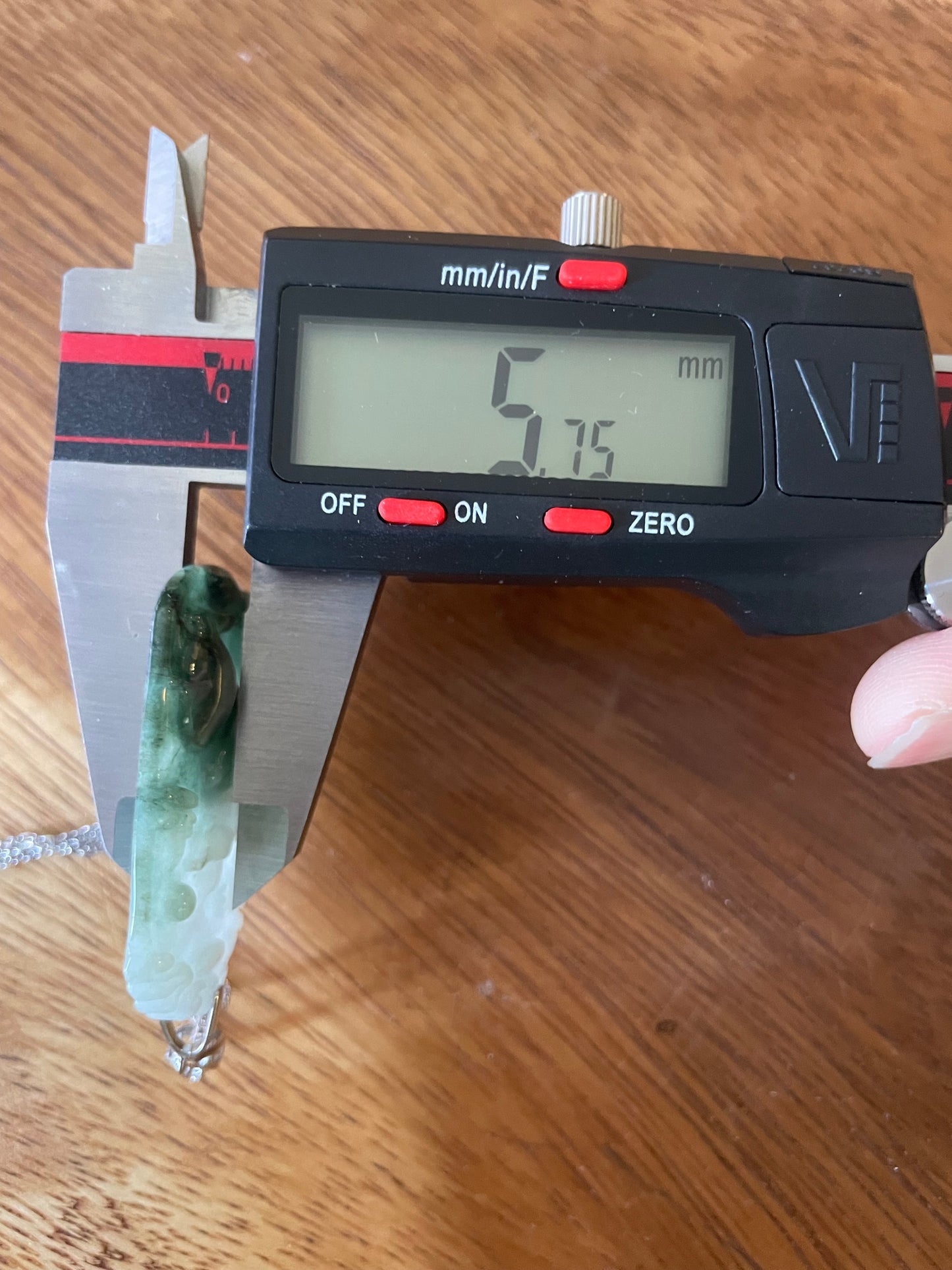 Grade A Burma jadeite Zodiac (Rabbit) pendant with silver necklace