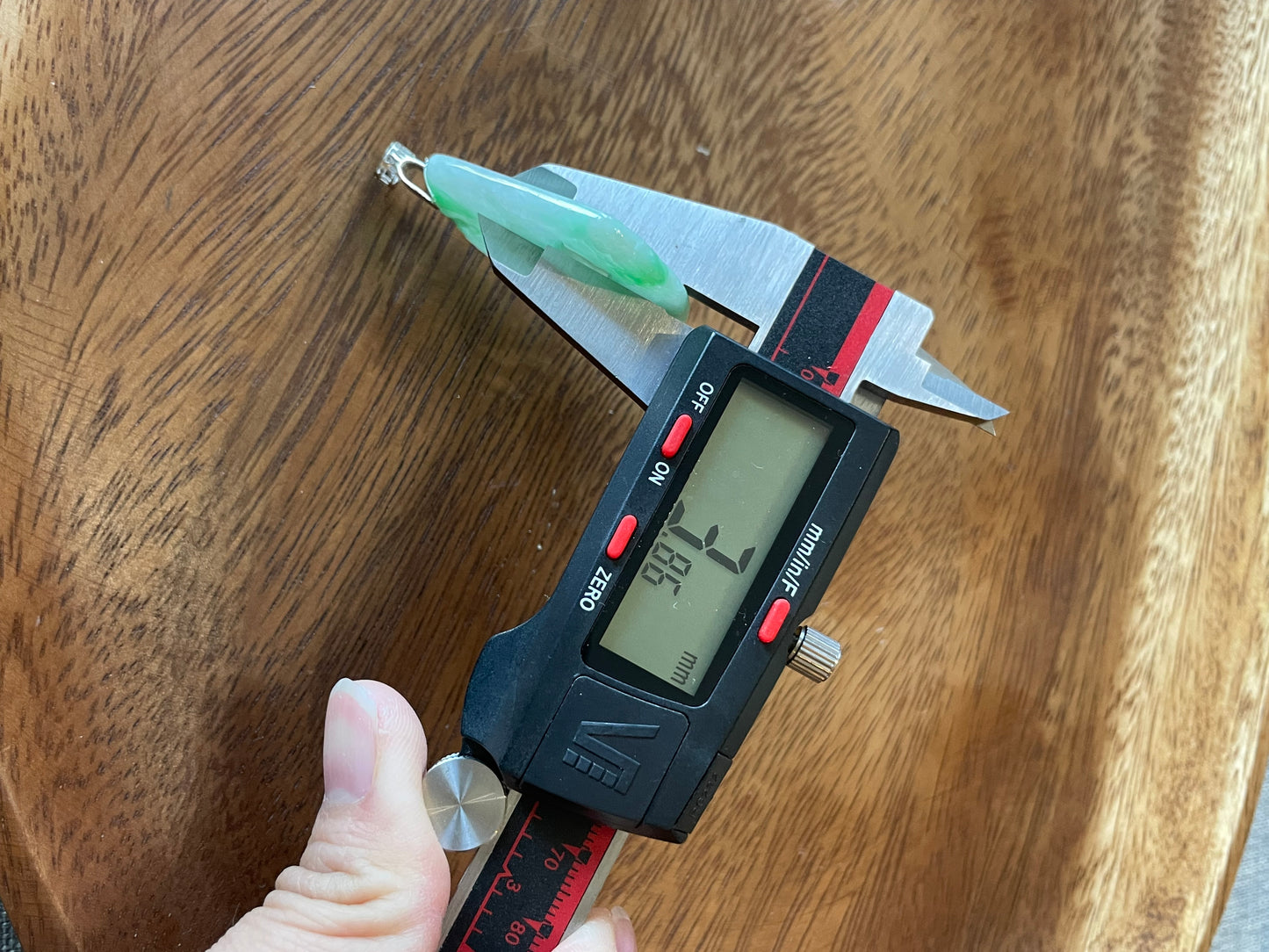 Natural Burma White and Green Eagle Pendant silver necklace