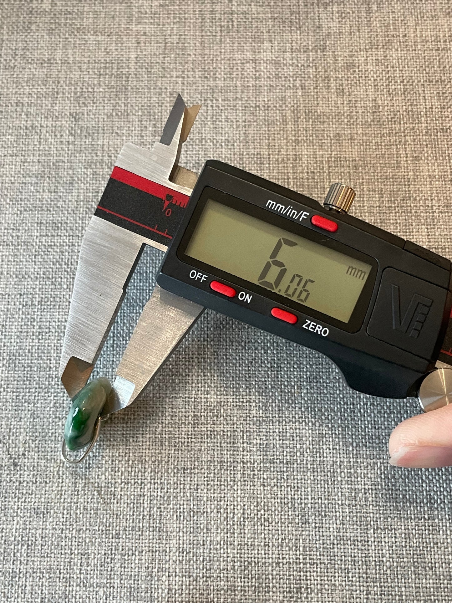 Grade A Natural green Jadeite Pi Disc pendant silver necklace