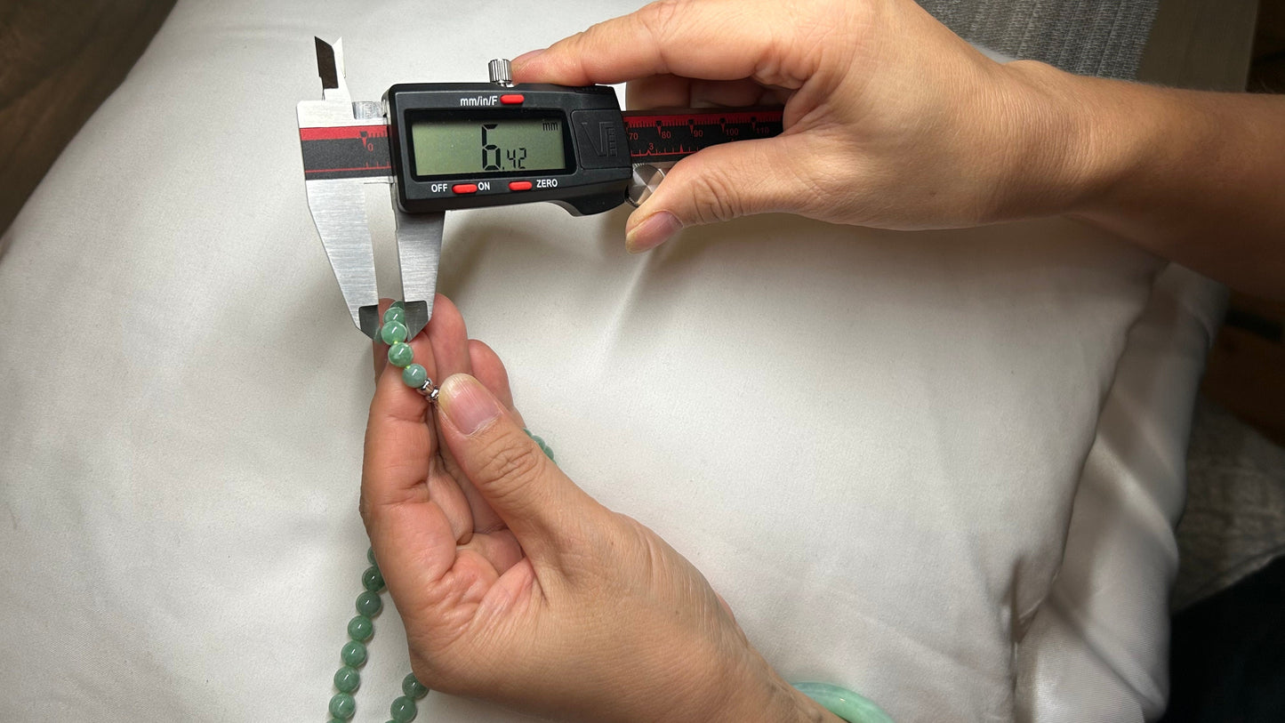 Grade A Natural green Burmese Jadeite beads necklace with sterling silver closure