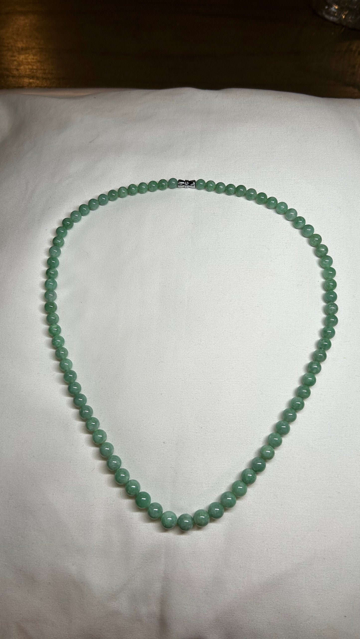 Grade A Natural green Burmese Jadeite beads necklace with sterling silver closure
