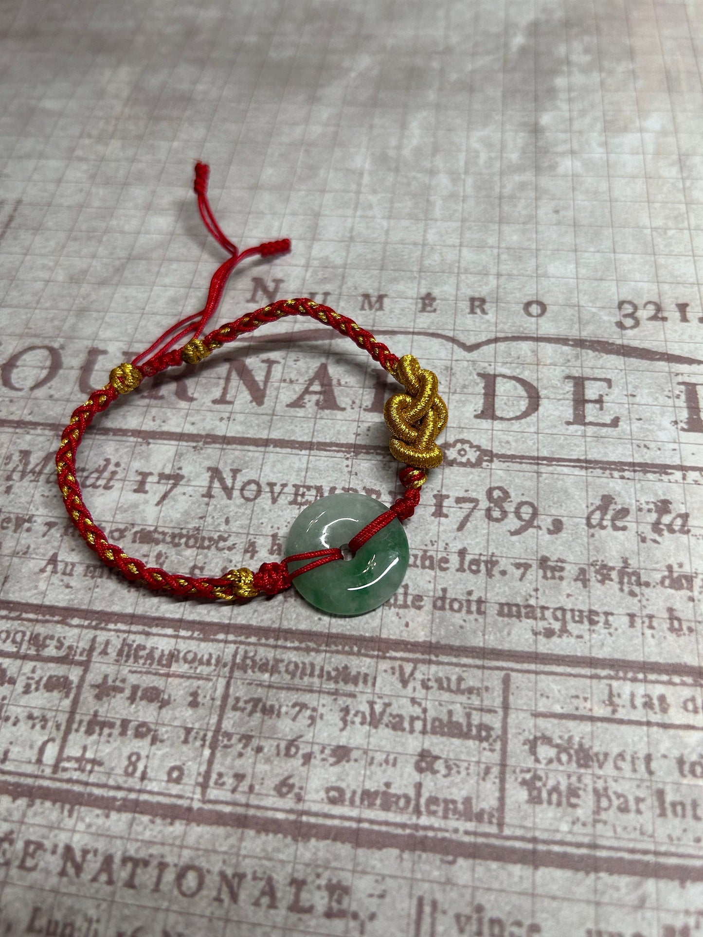 Grade A Natural Burmese Green Jadeite Pi Disc (Donut, pen on kou) adjustable bracelet