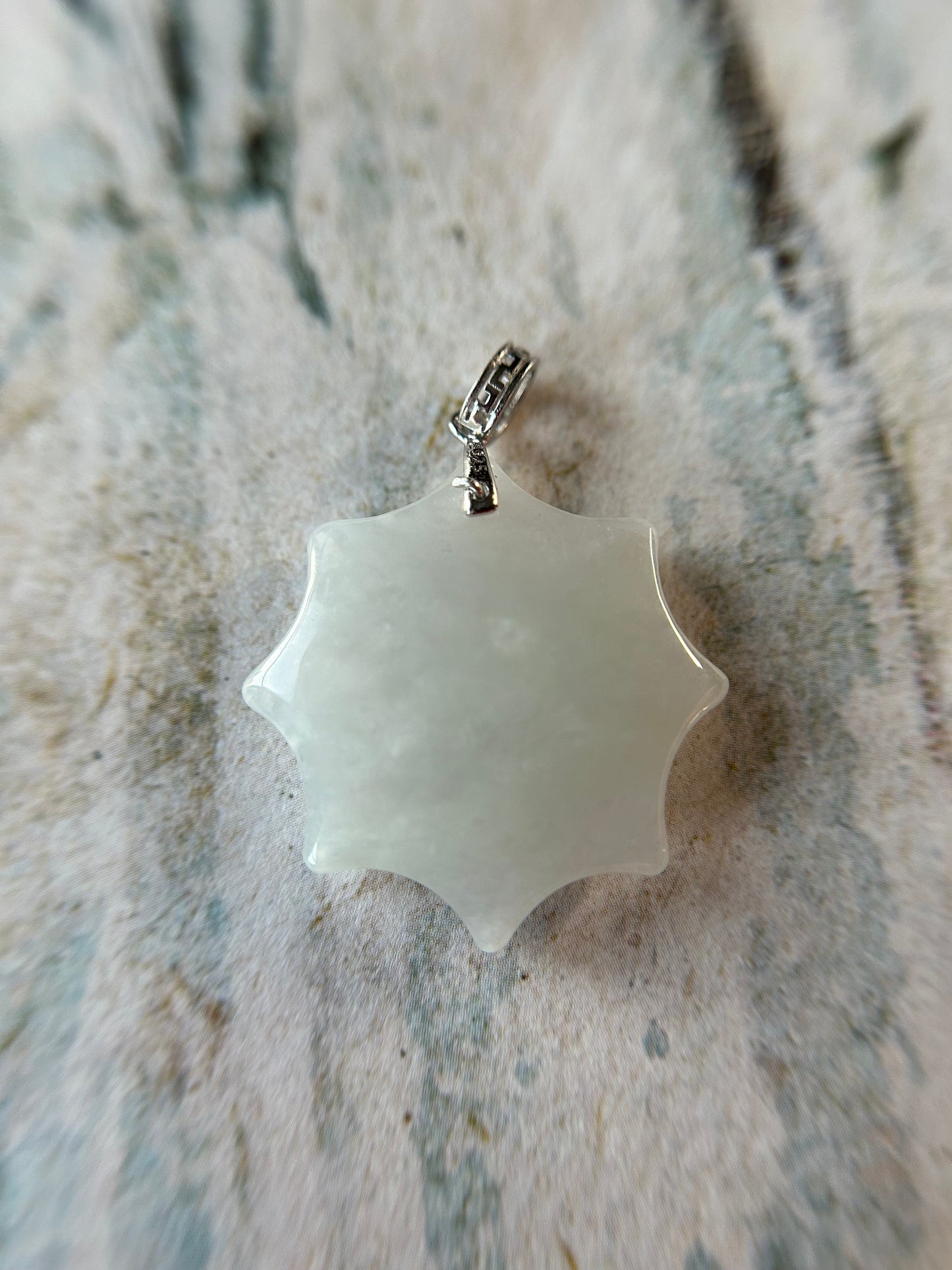 Grade A Natural  White Burma Jadeite Star pendant With Silver bail Pendant