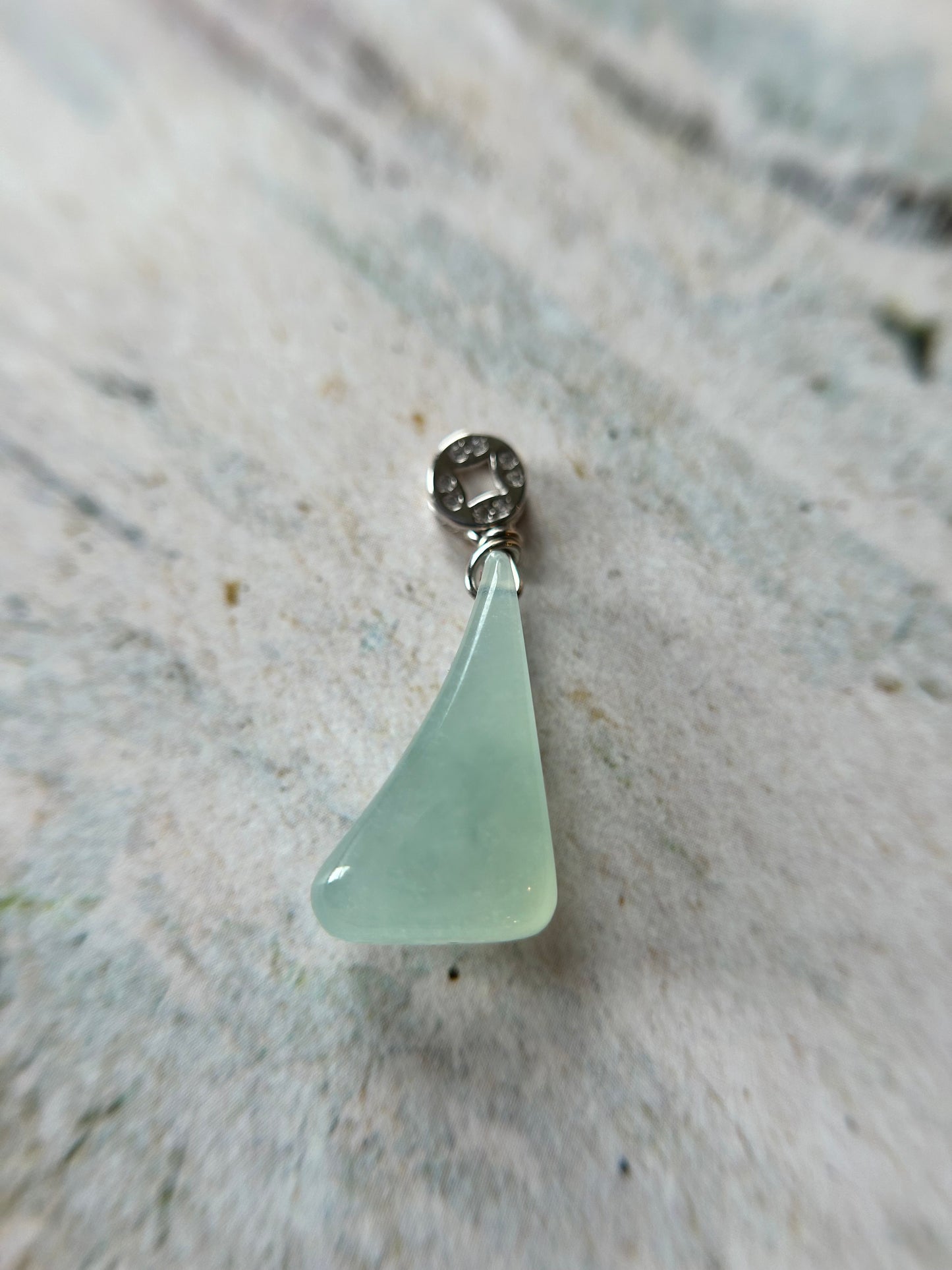 Grade A Natural  Icy Green Trapezoid  sterling silver bails pendant