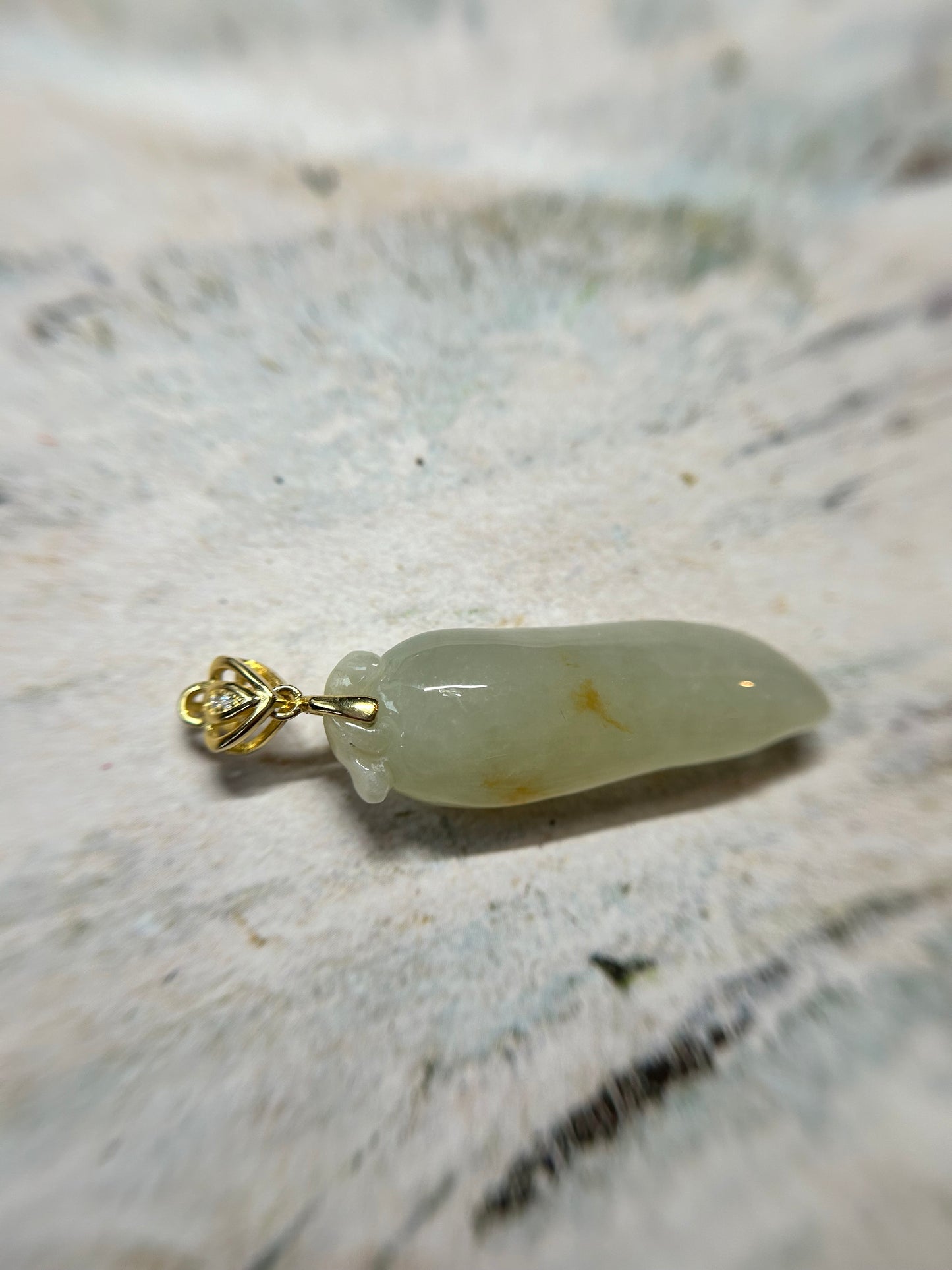 Grade A Natural yellow  Burma jadeite Pepper with Gold Over Sterling Silver Bail pendant