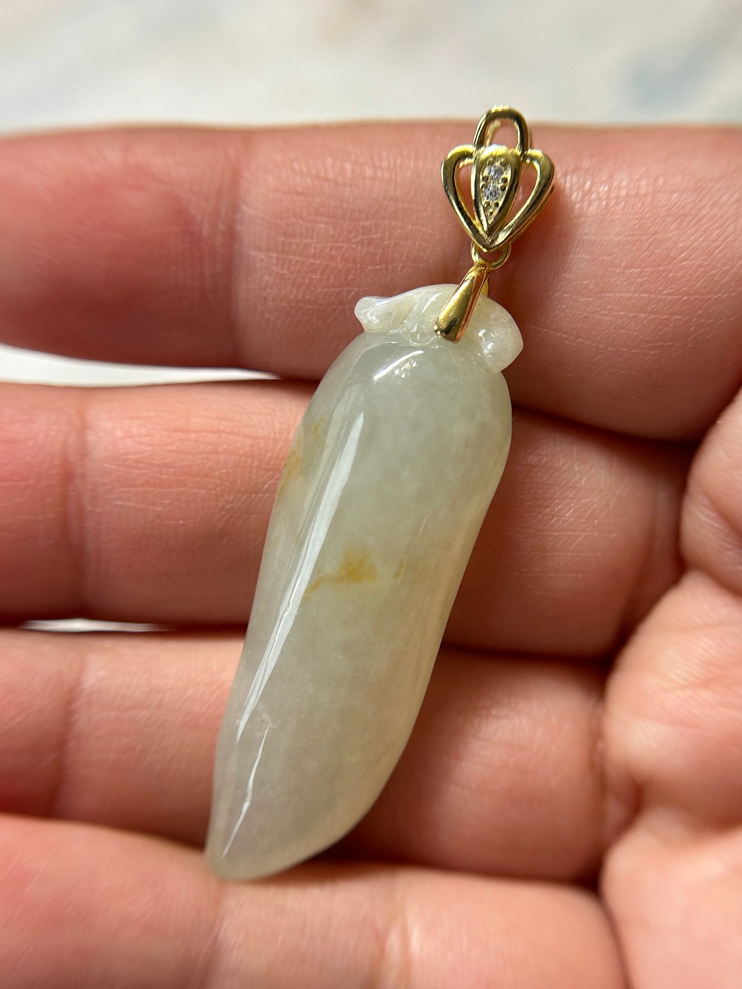 Grade A Natural yellow  Burma jadeite Pepper with Gold Over Sterling Silver Bail pendant