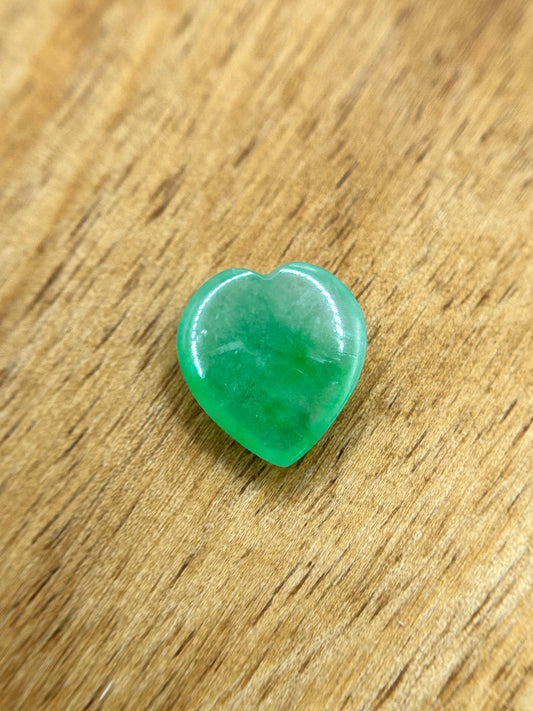 Grade A Natural loose Green heart shape jadeite stone
