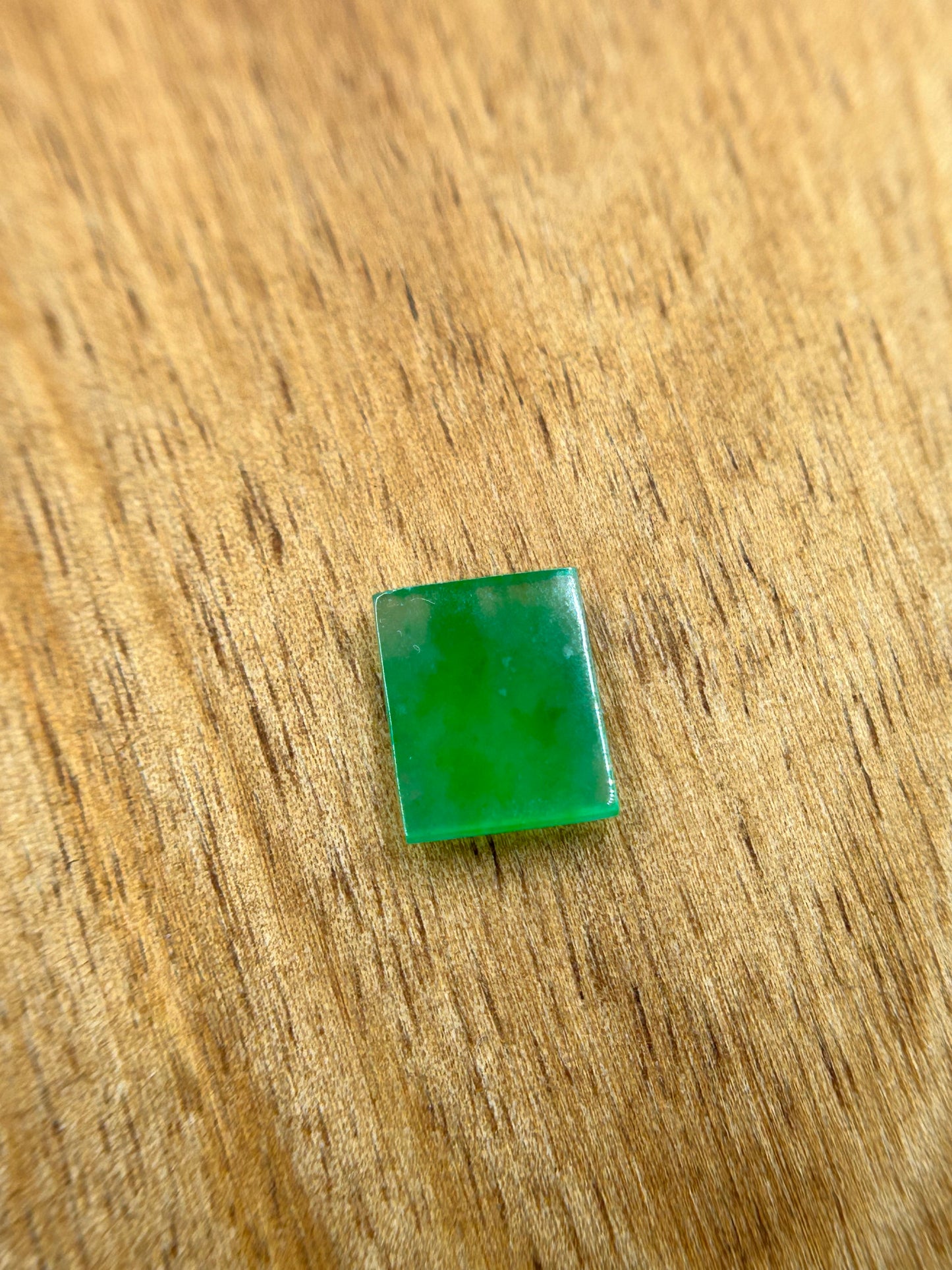 Grade A Natural loose Green rectangle shape jadeite stone