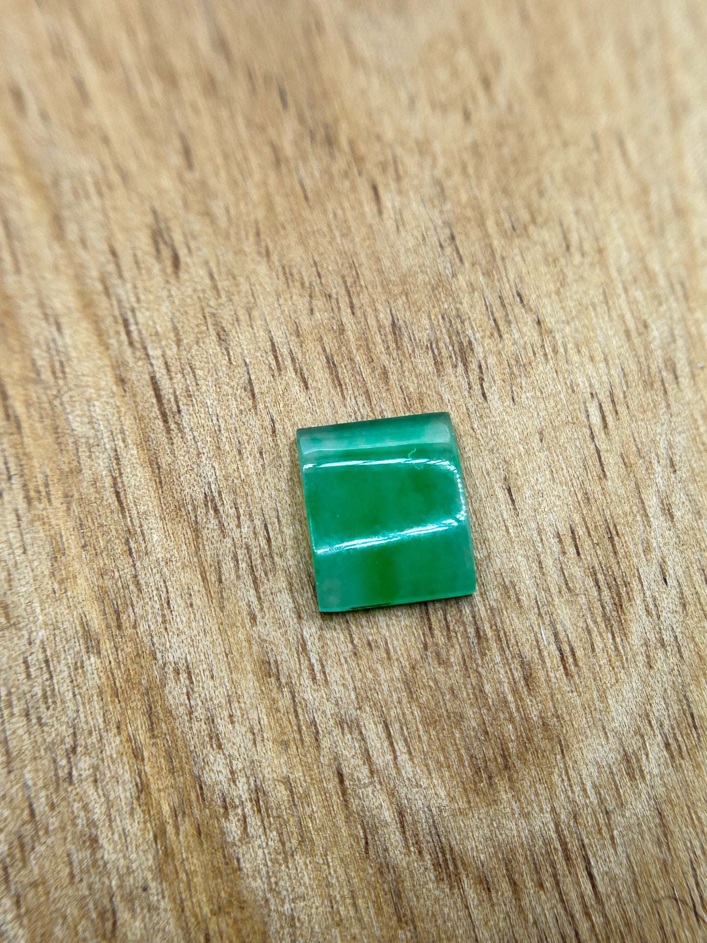 Grade A Natural loose Green rectangle shape jadeite stone