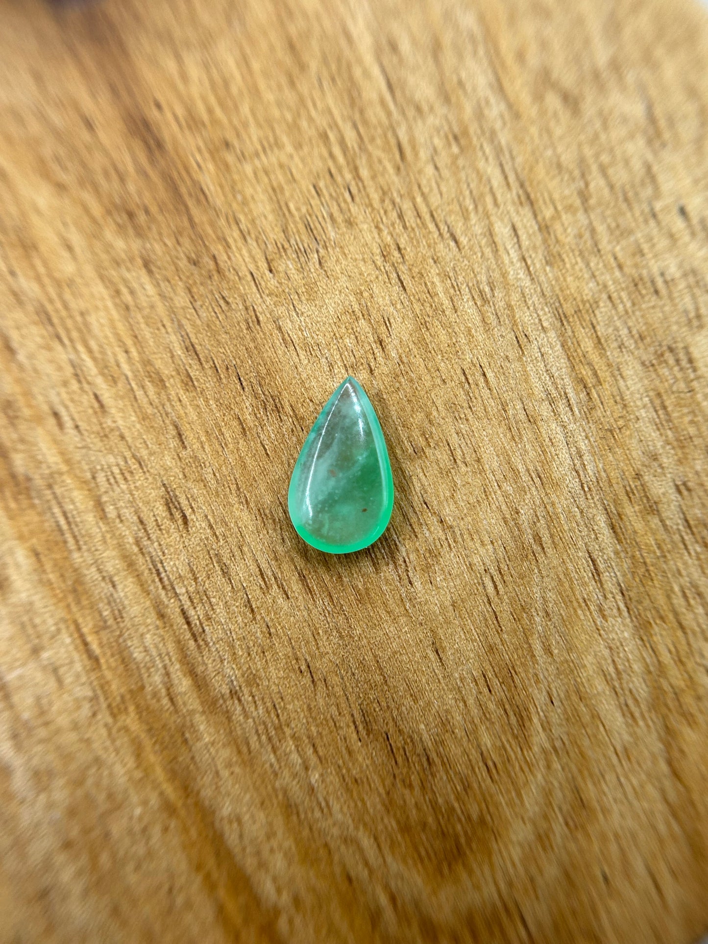 Grade A Natural loose Green Pear shape jadeite stone