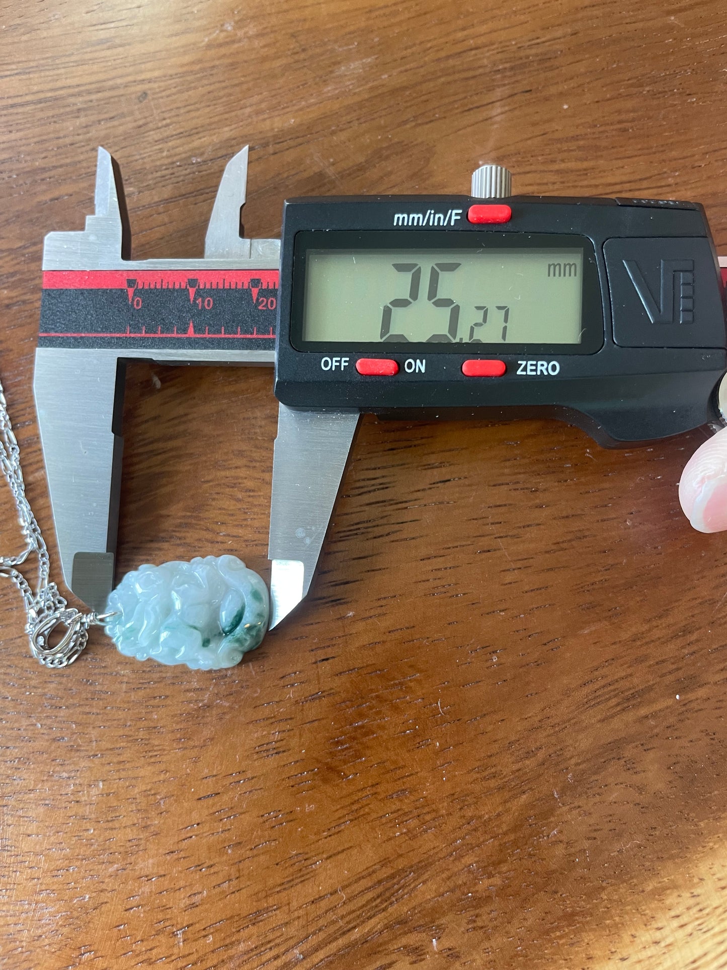 Grade A Burma jadeite Zodiac (Rabbit) pendant with silver necklace