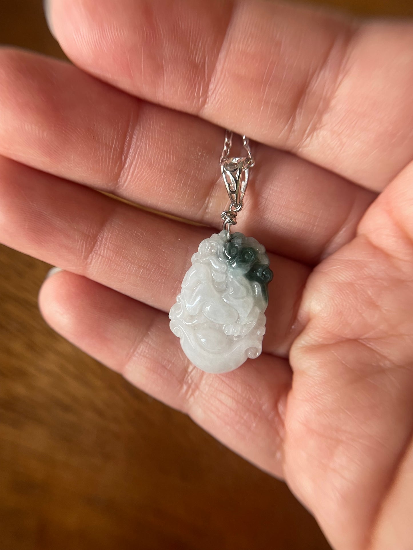 Grade A Burma jadeite Zodiac (Horse) pendant with silver necklace