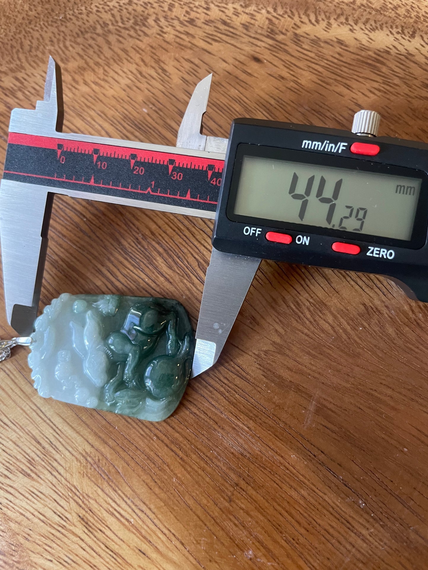 Grade A Burma jadeite Zodiac (Rabbit) pendant with silver necklace