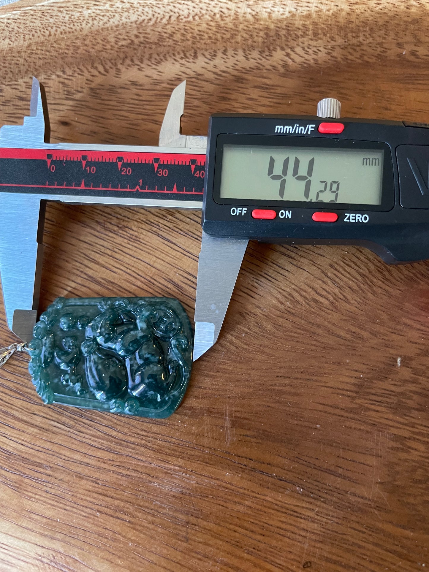 Grade A  jadeite Zodiac (RAT) pendant with silver necklace