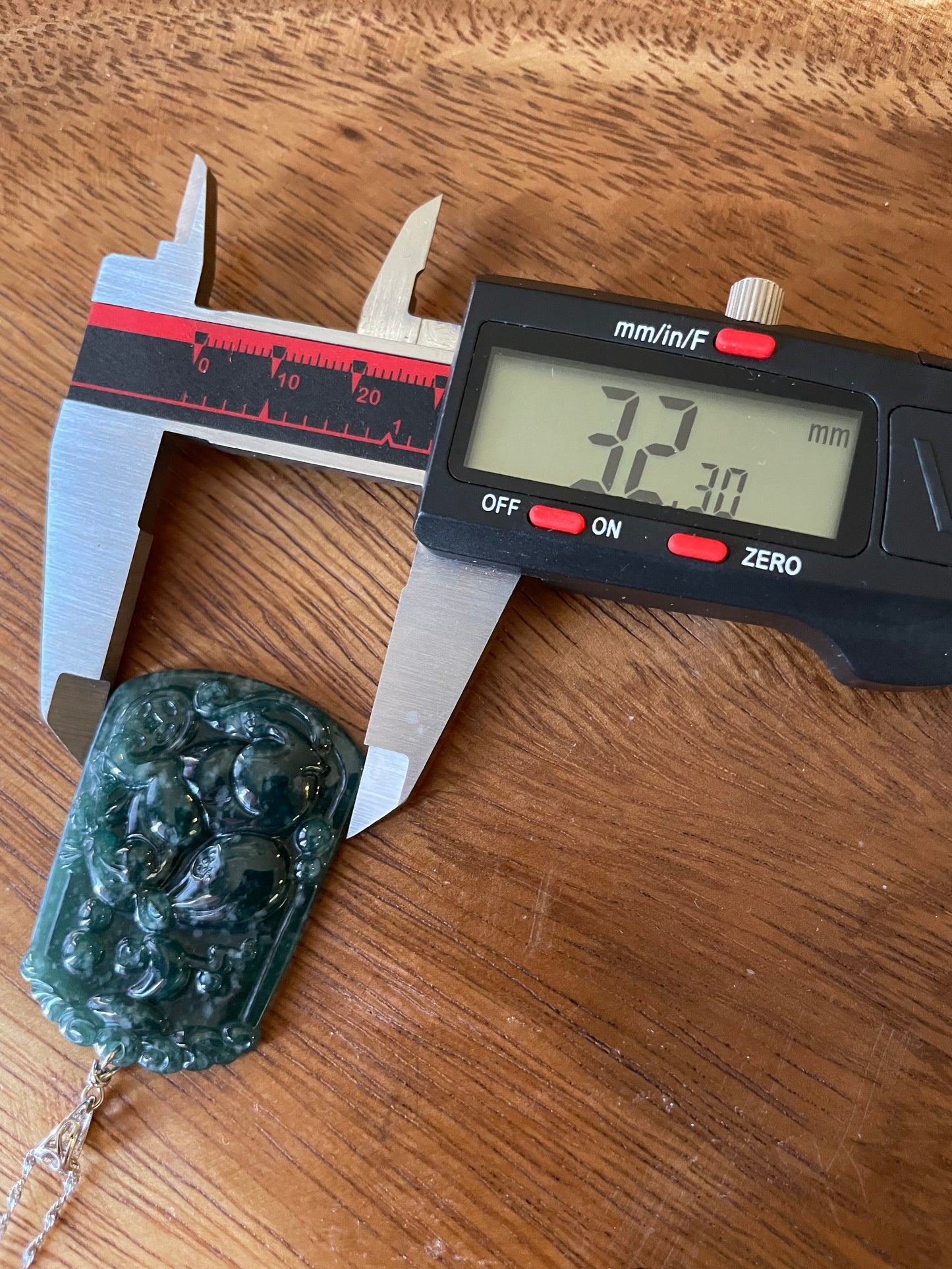 Grade A  jadeite Zodiac (RAT) pendant with silver necklace