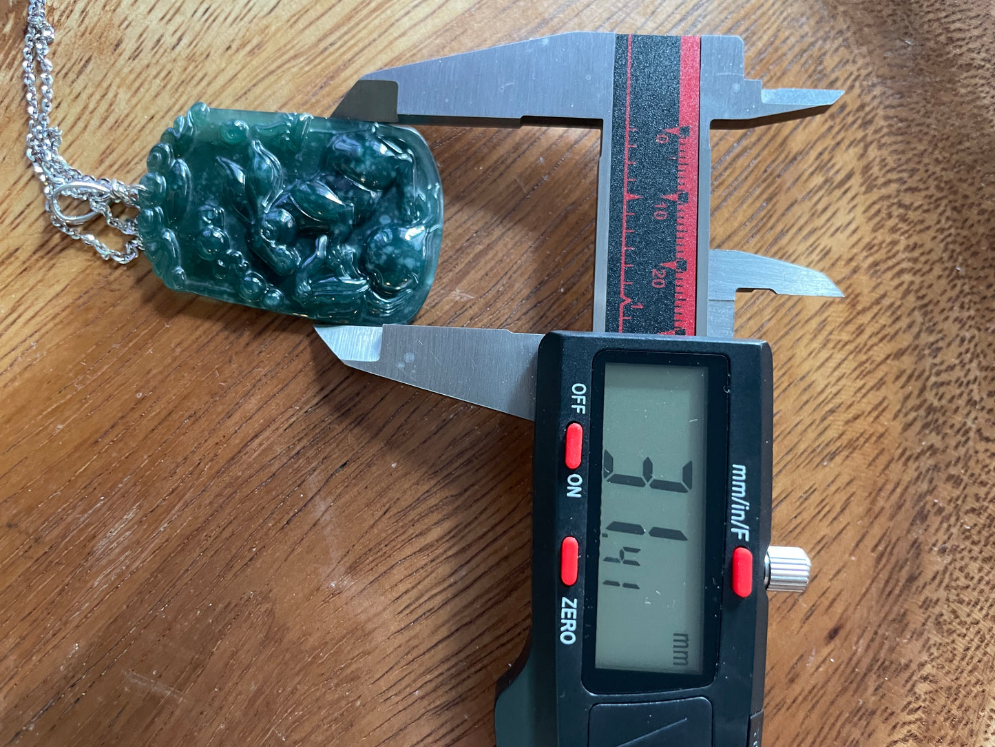 Grade A  jadeite Zodiac (Rabbit) pendant with silver necklace