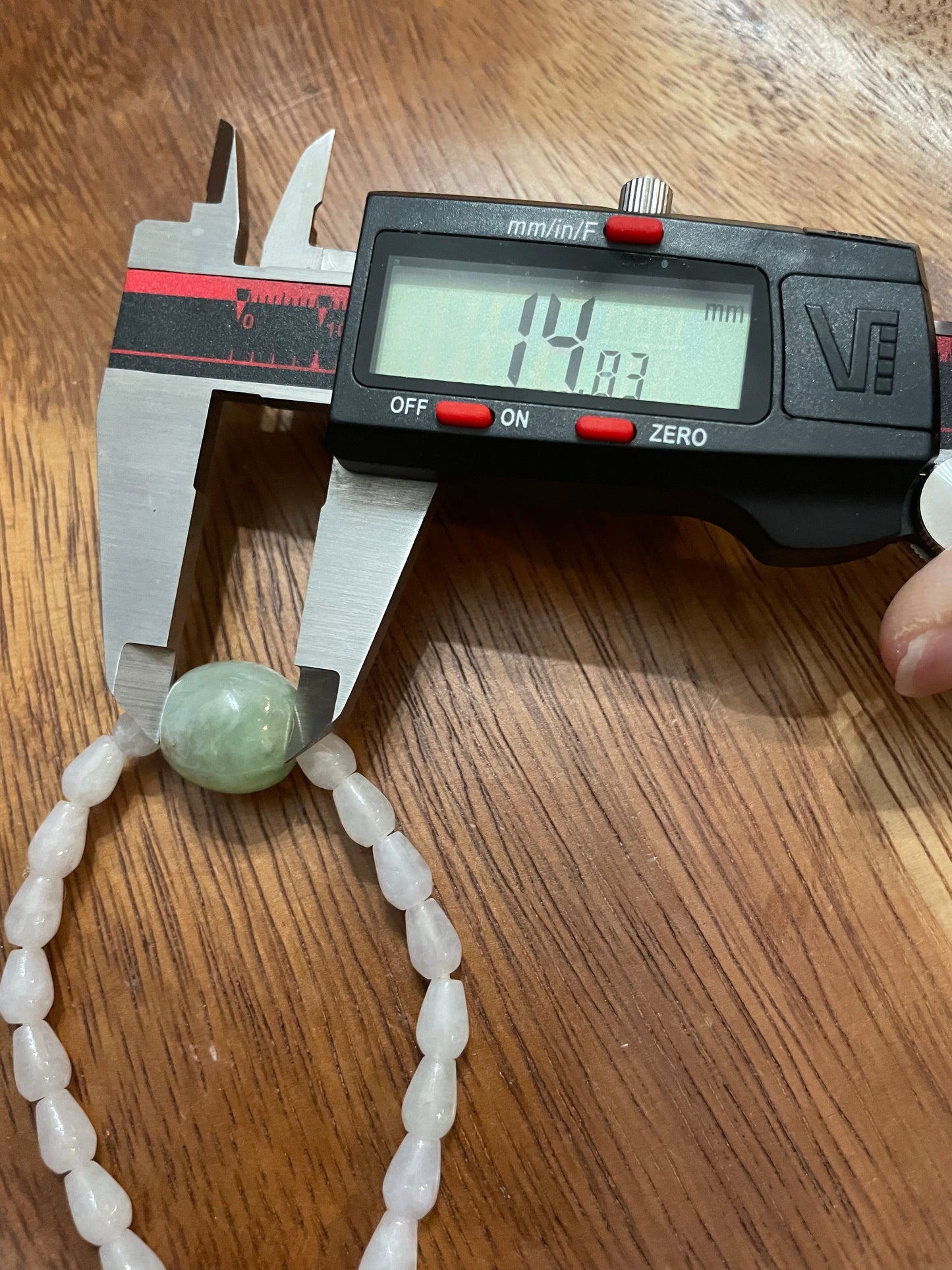 Grade A Natural  green luluton with icy white beads Burma Jadeite elastic Bracelet