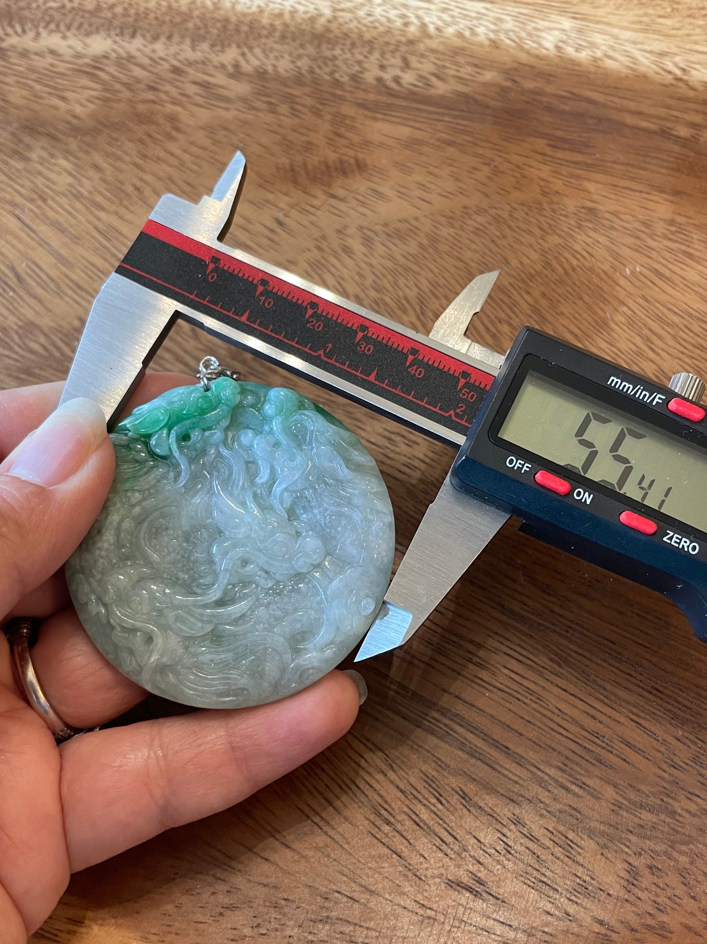 Natural Burma White and Green 9 Dragon Pendant silver necklace