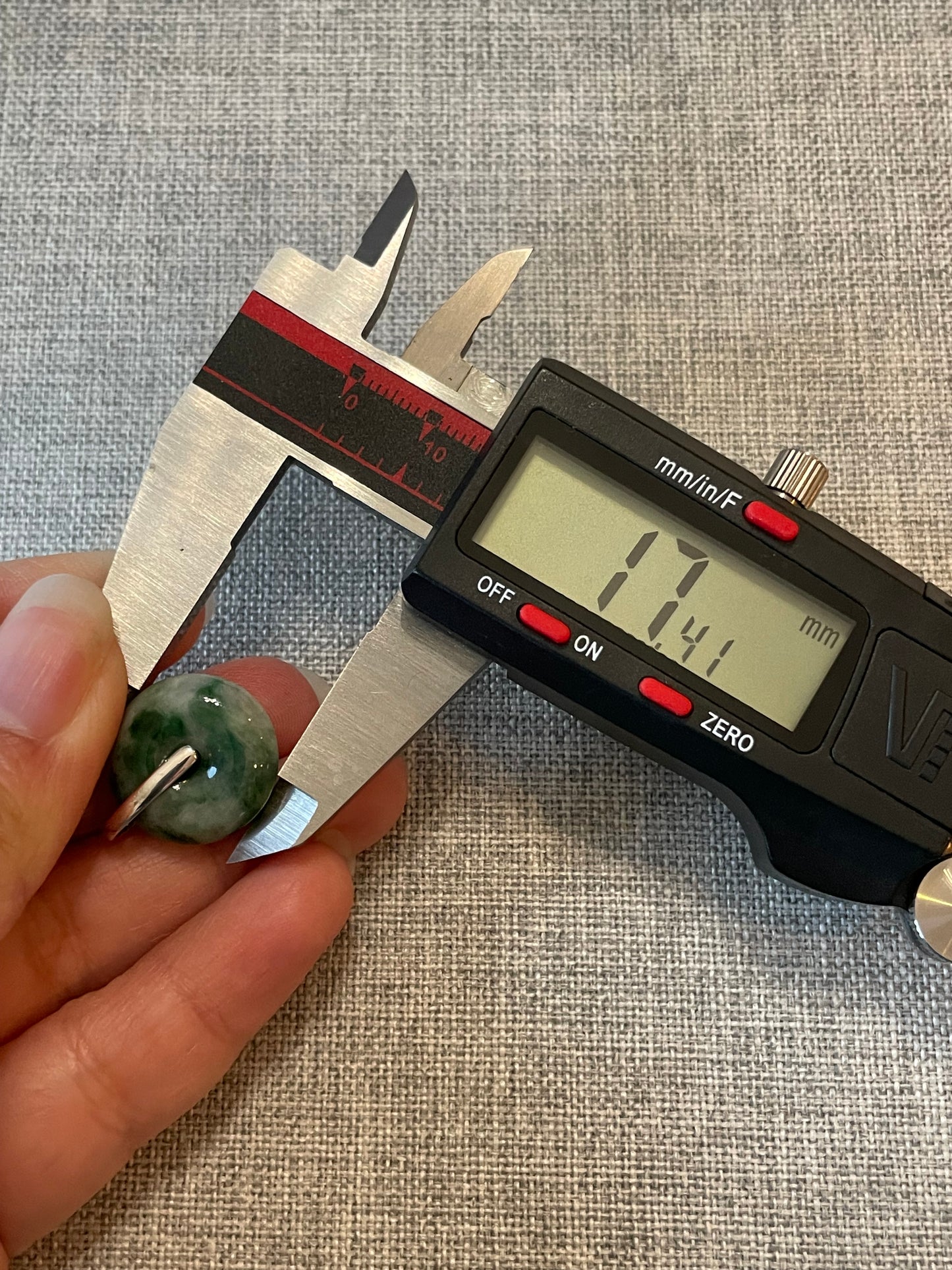 Grade A Natural  green Jadeite Pi Disc pendant silver necklace