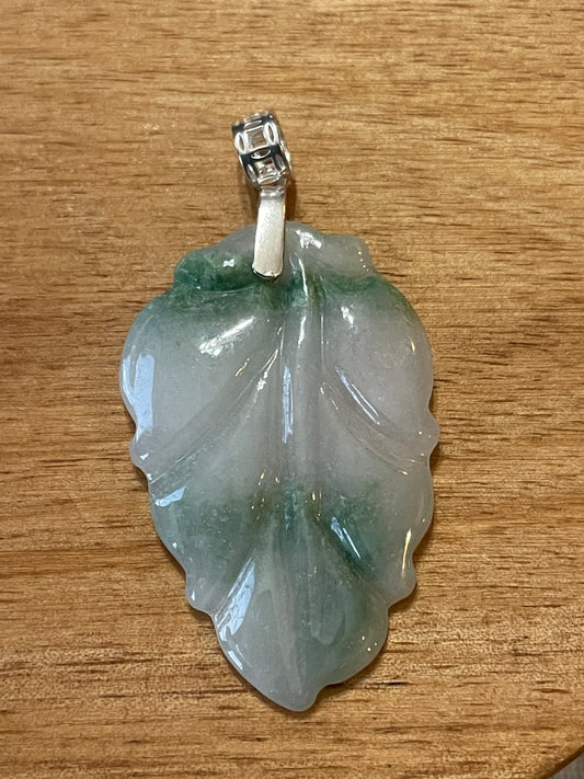 Natural Grade A Burmese Jadeite White Green Leaf Pendant silver Necklace