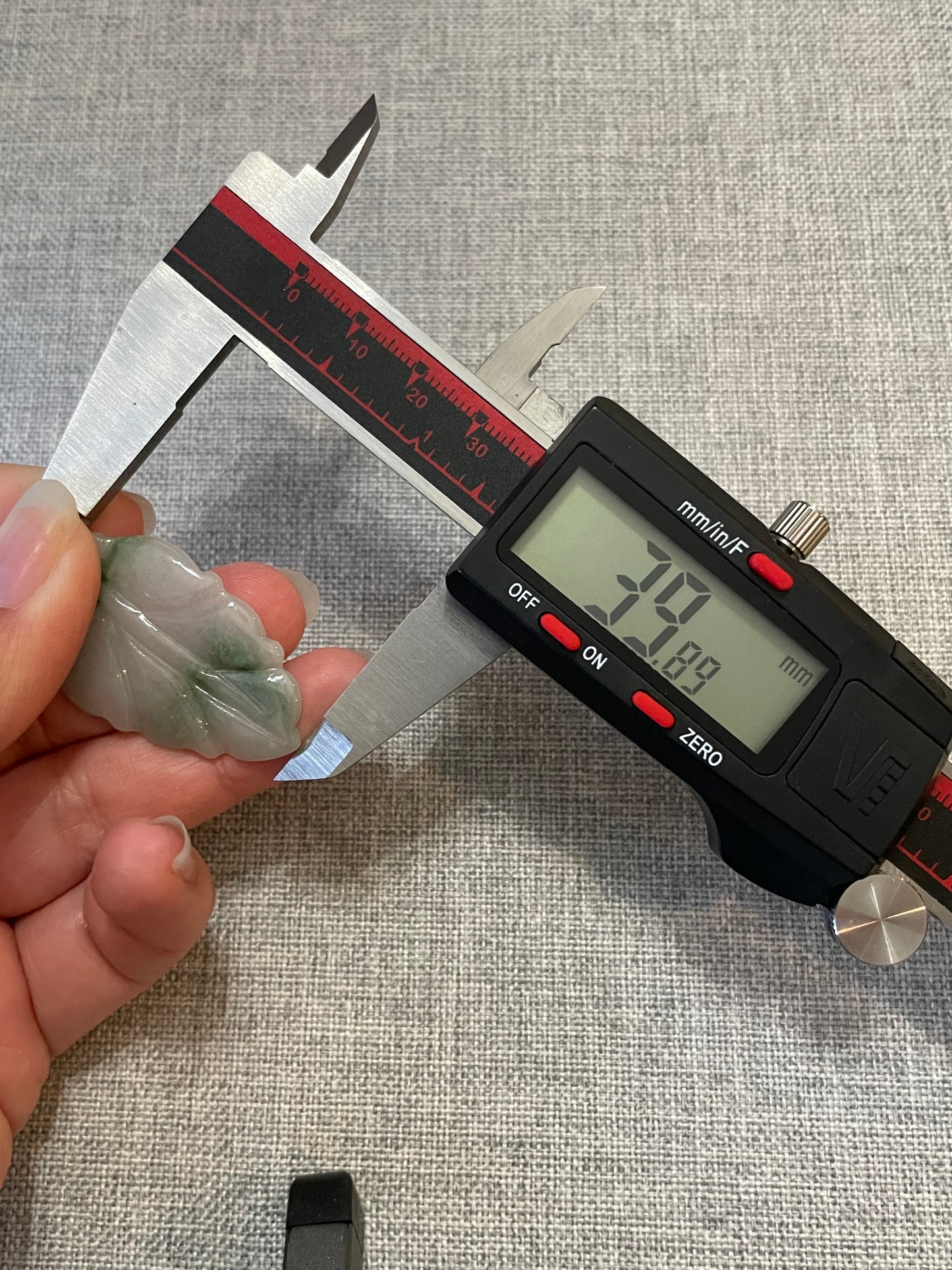 Natural Grade A Burmese Jadeite White Green Leaf Pendant silver Necklace