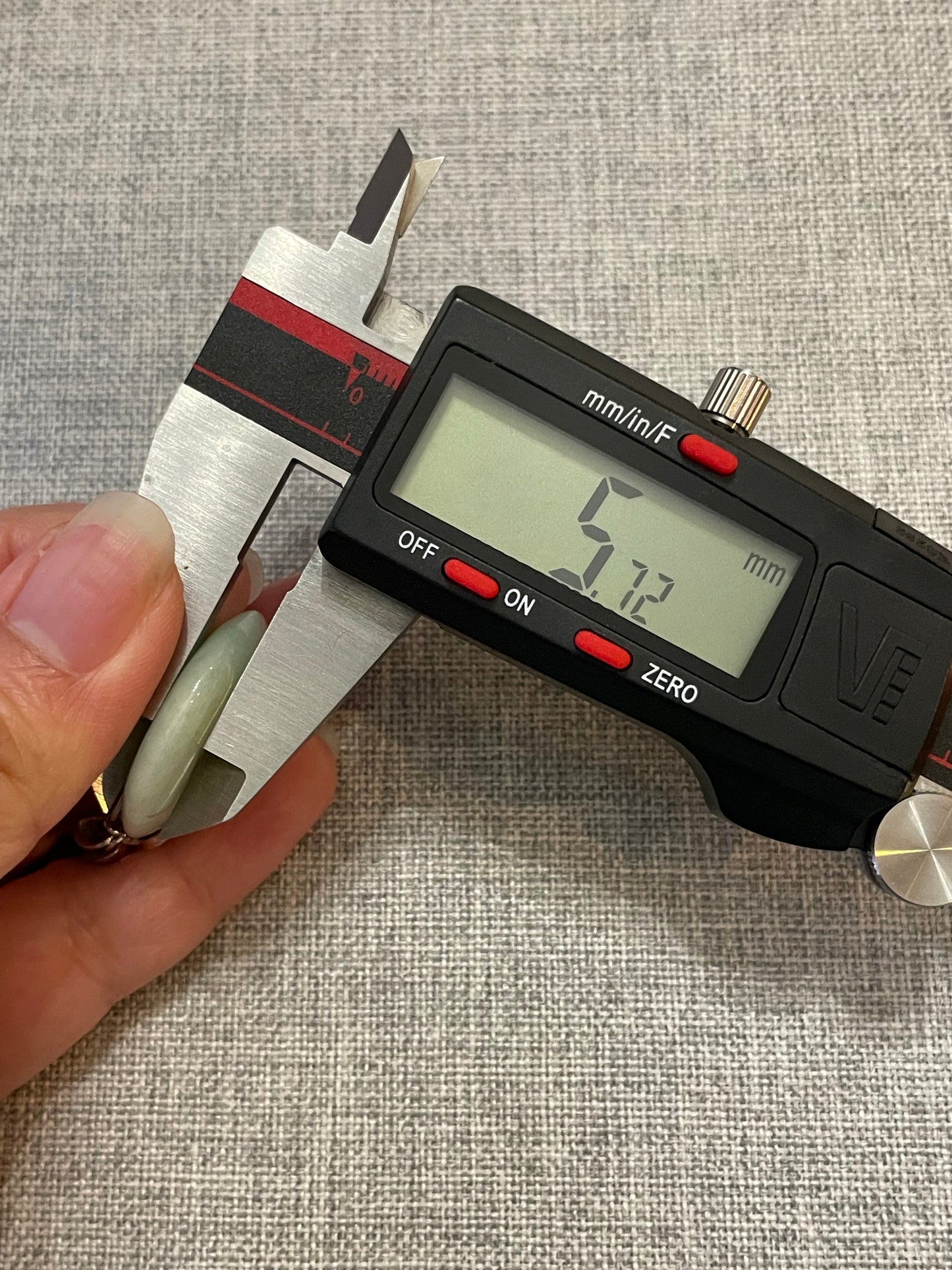 Grade A Natural  green Jadeite Pi Disc pendant silver necklace