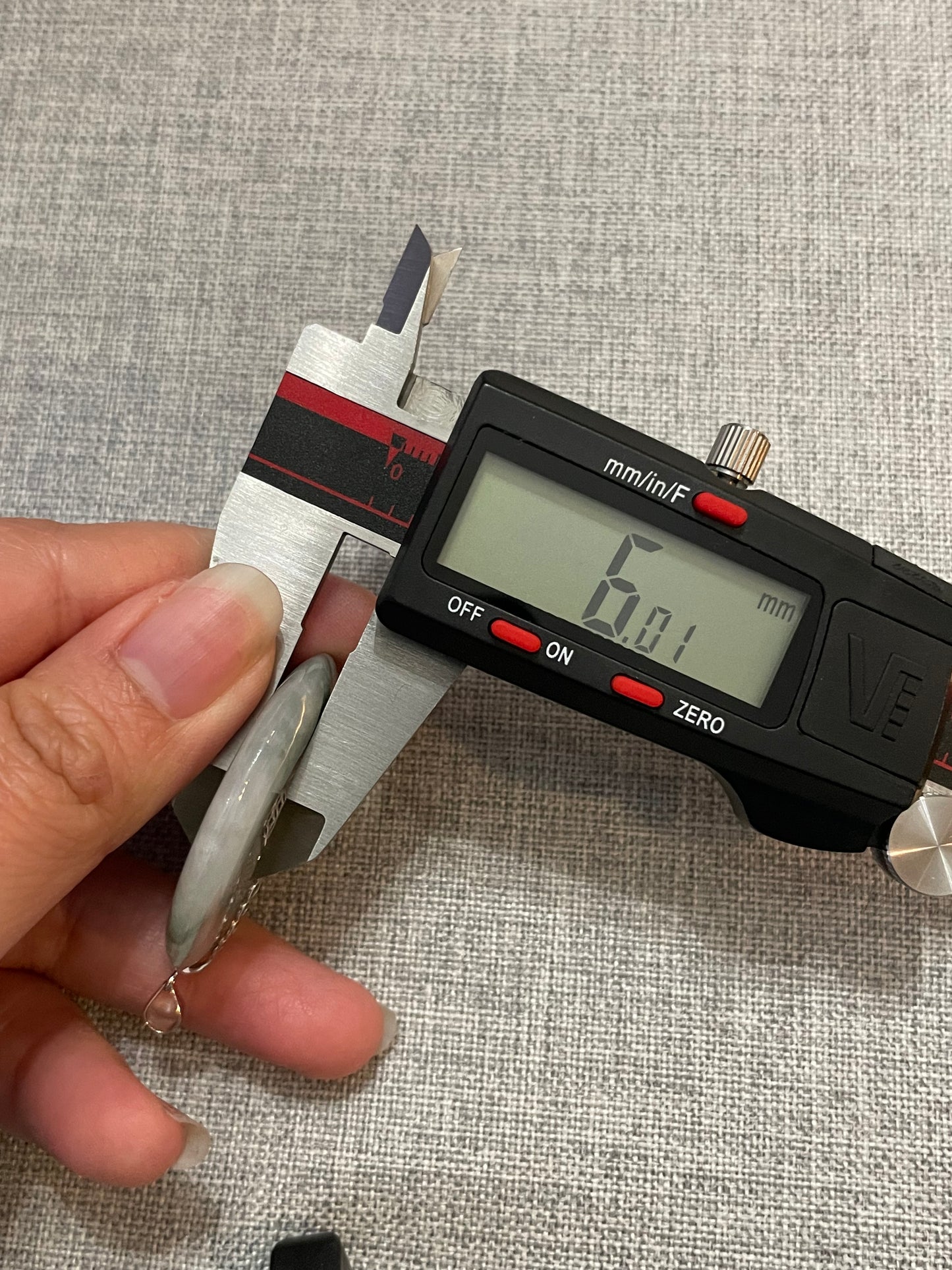 Grade A Natural  green Jadeite Pi Disc pendant silver necklace