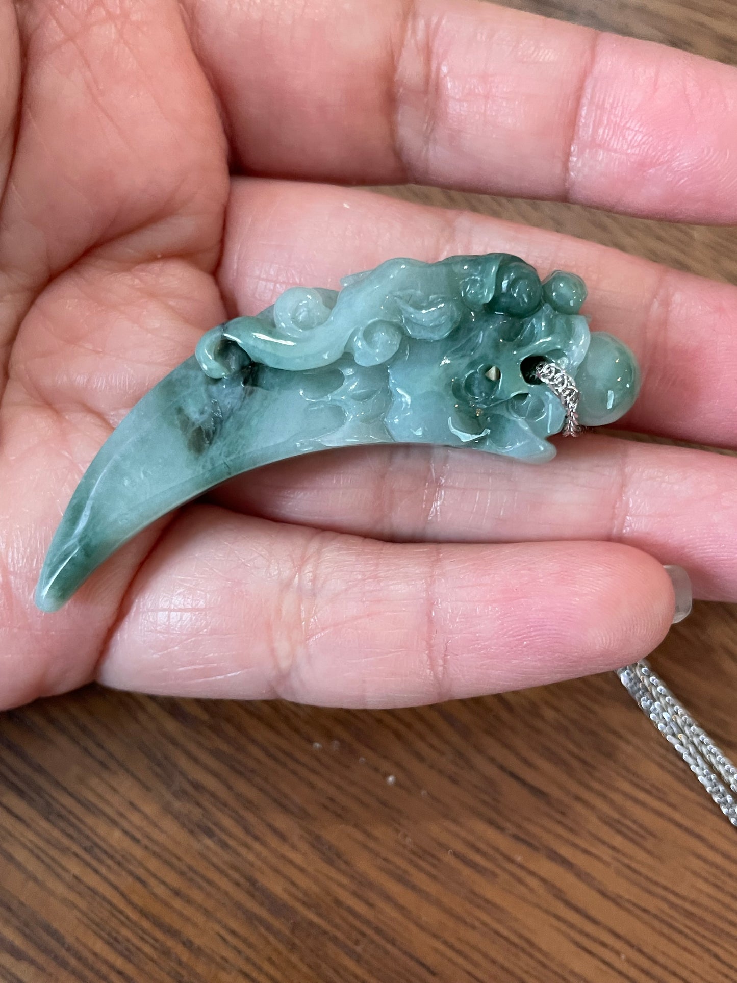 Nature Burma Jadeite Hand curved Dragon Teeth silver necklace
