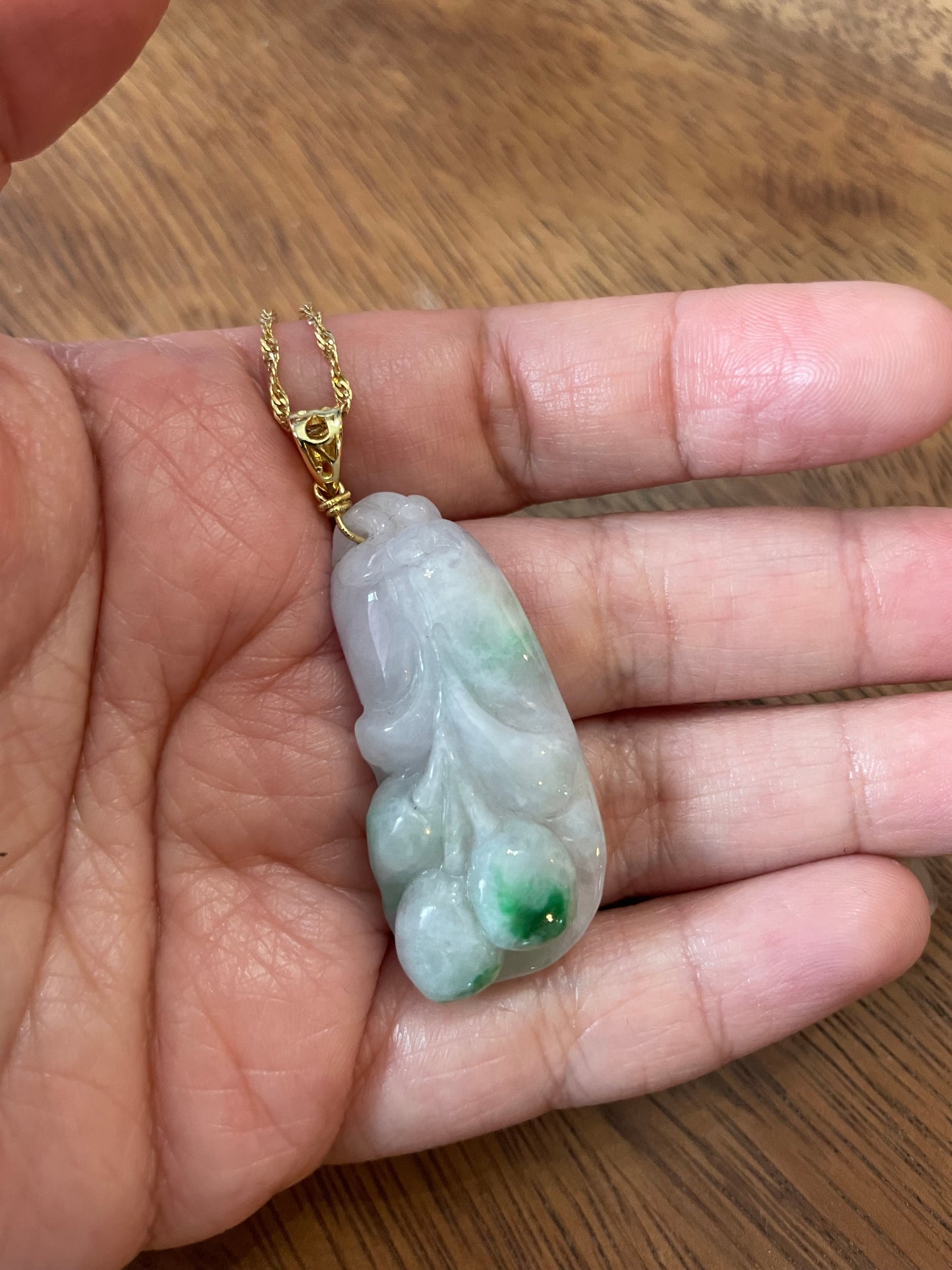 Nature, Burma Green jadeite Blossom pendant silver necklace