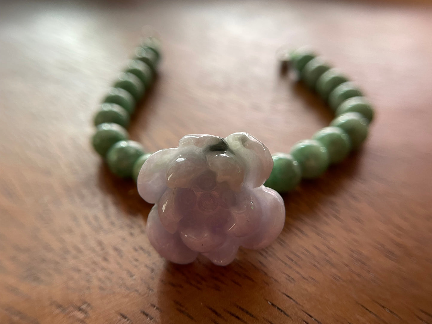 Grade A Natural Green Burma Jadeite beads with lavender water lily 7 inches bracelet