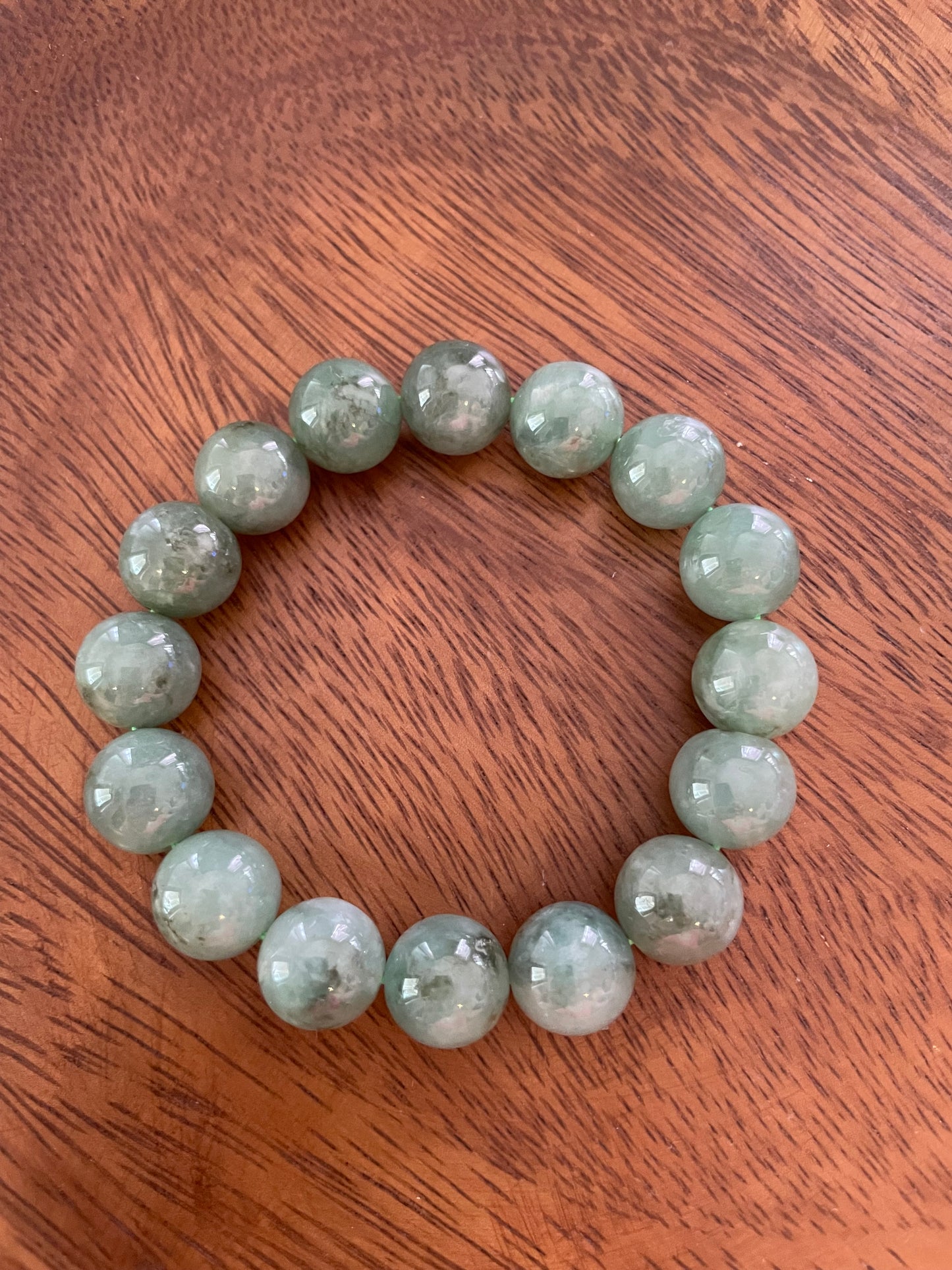Grade A Natural Green Burma Jadeite beads elastic Bracelet