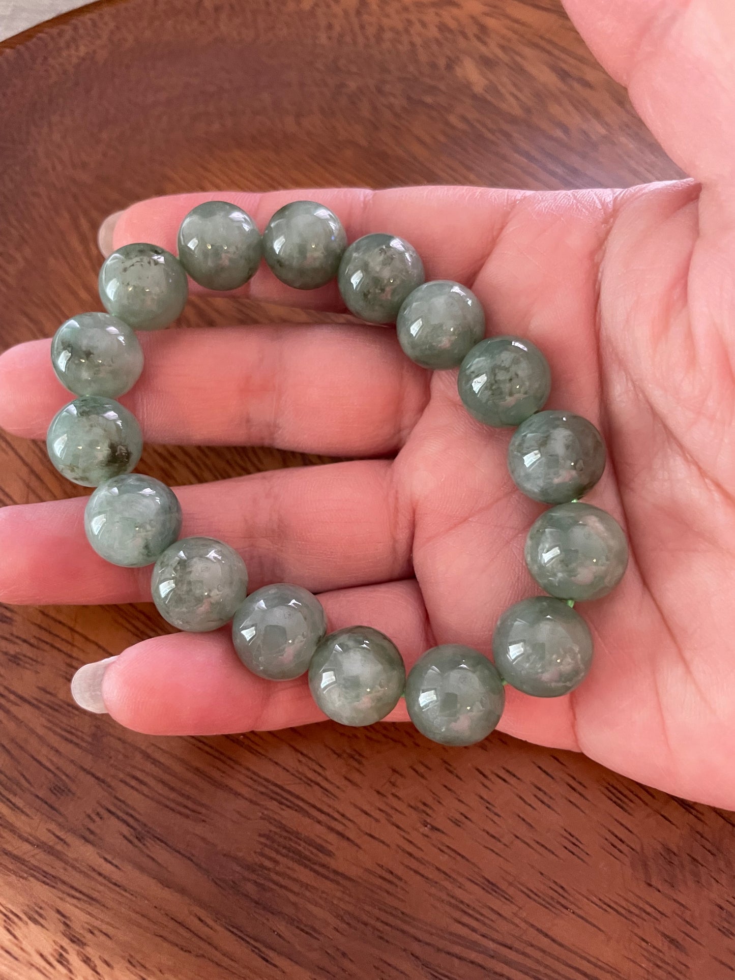 Grade A Natural Green Burma Jadeite beads elastic Bracelet
