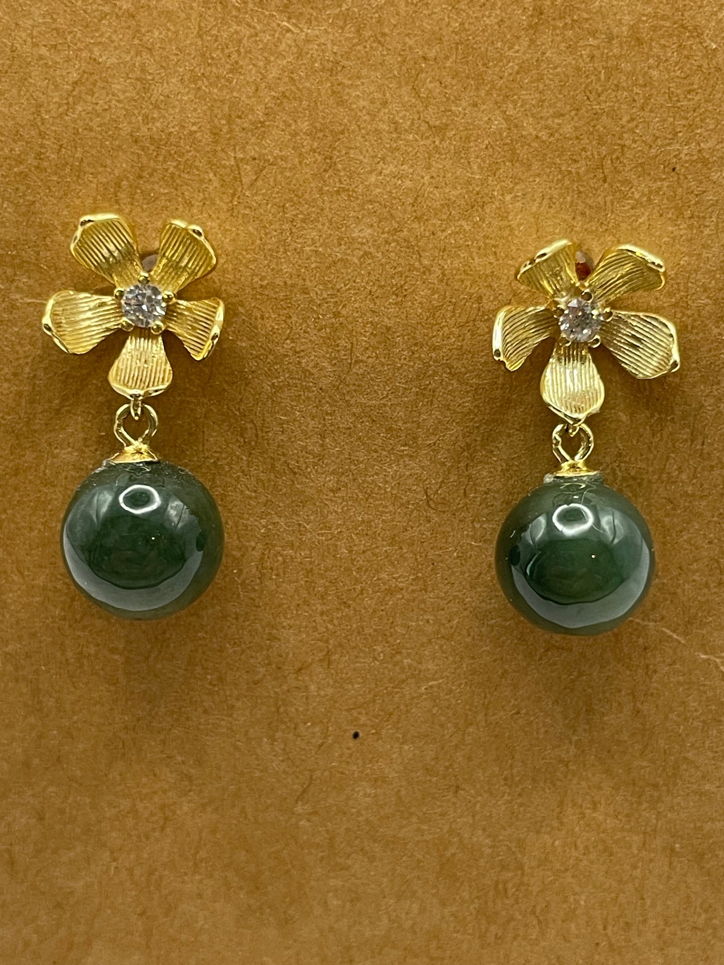 Grade A Natural Green Burma Jadeite  beads 925 sterling silver Flower earrings