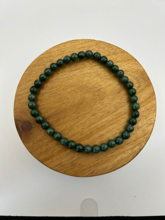 Grade A Natural  Green Burma Jadeite beads elastic bracelet