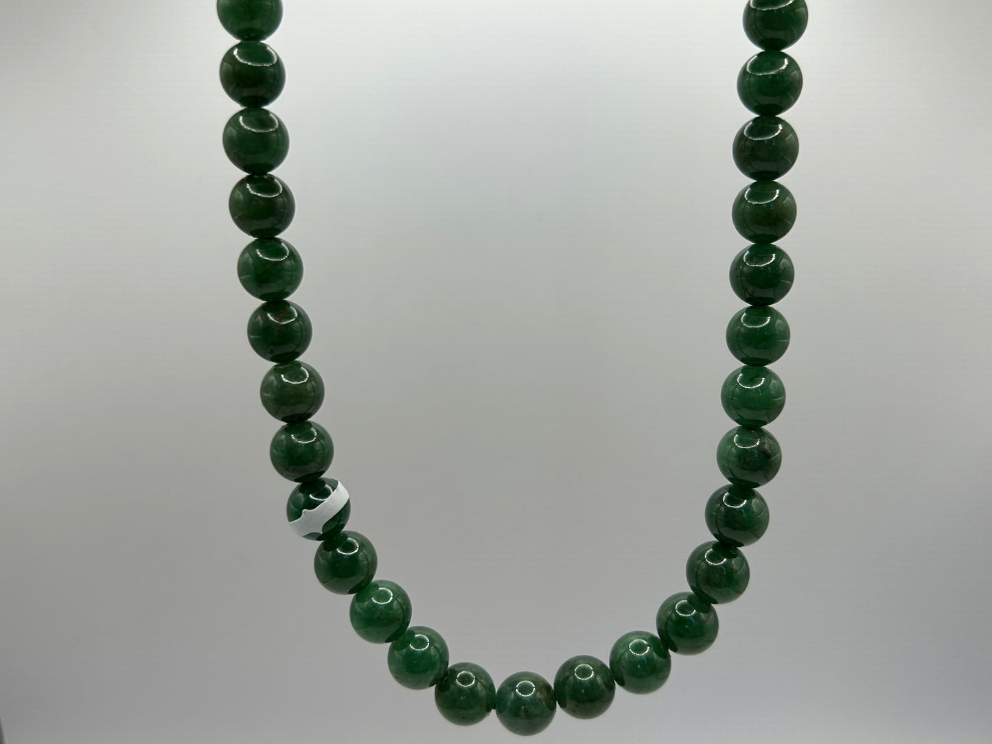 Grade A Natural Medium size Burma Icy dark green Jadeite beads necklace