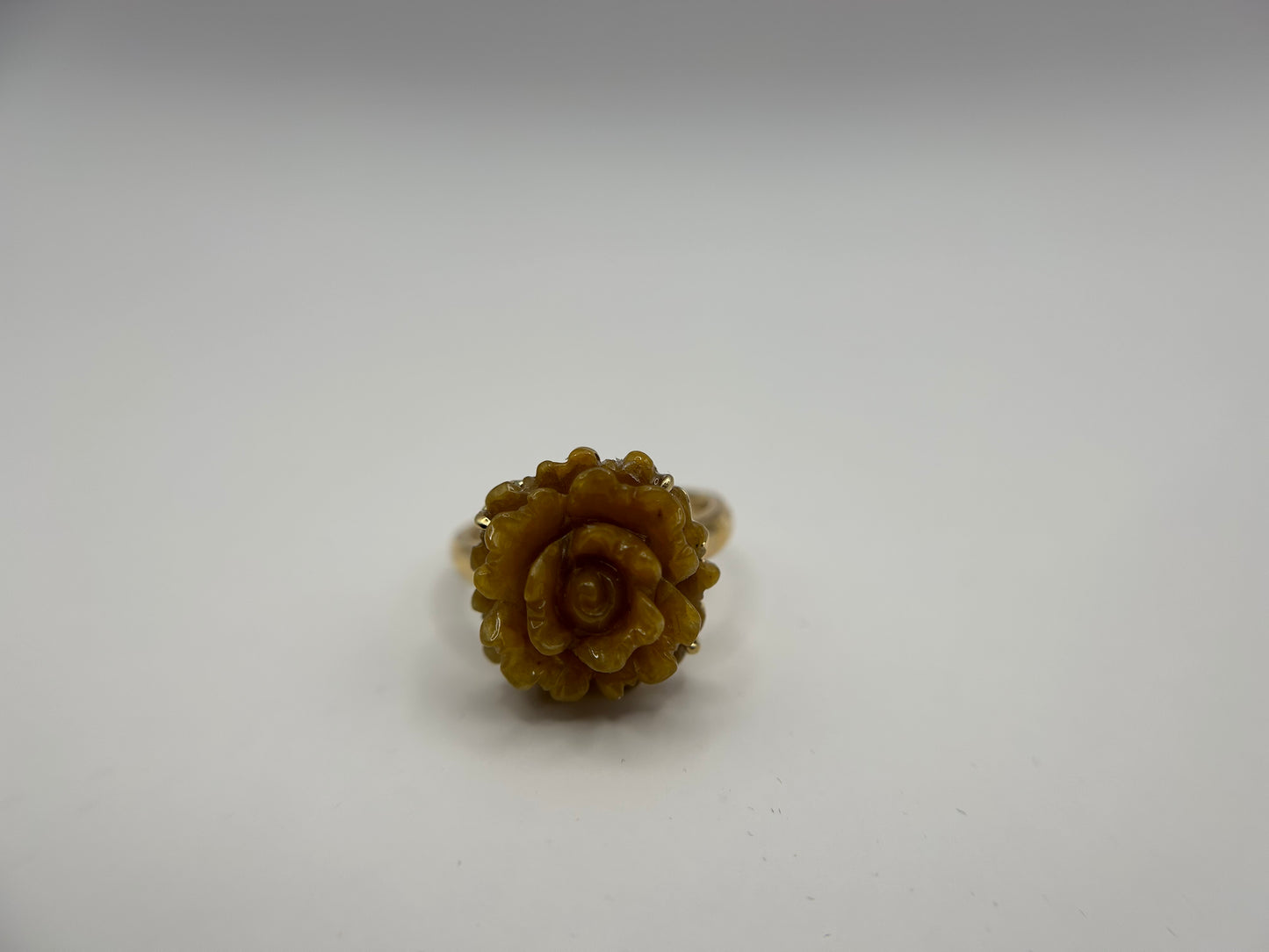 Natural grade A Burme  yellow Flower Jadeite 14K Yellow Gold Ring