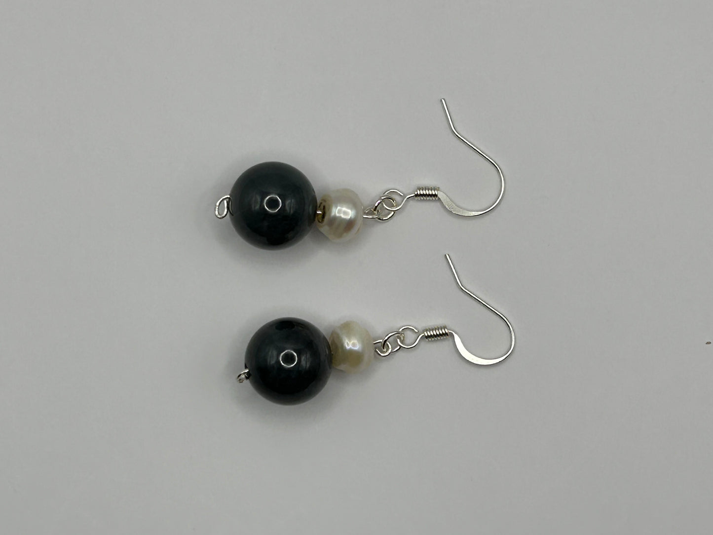 Natural Grade A  Fresh Water Pearl and black Burmese Jadeite bead  925 silver earring