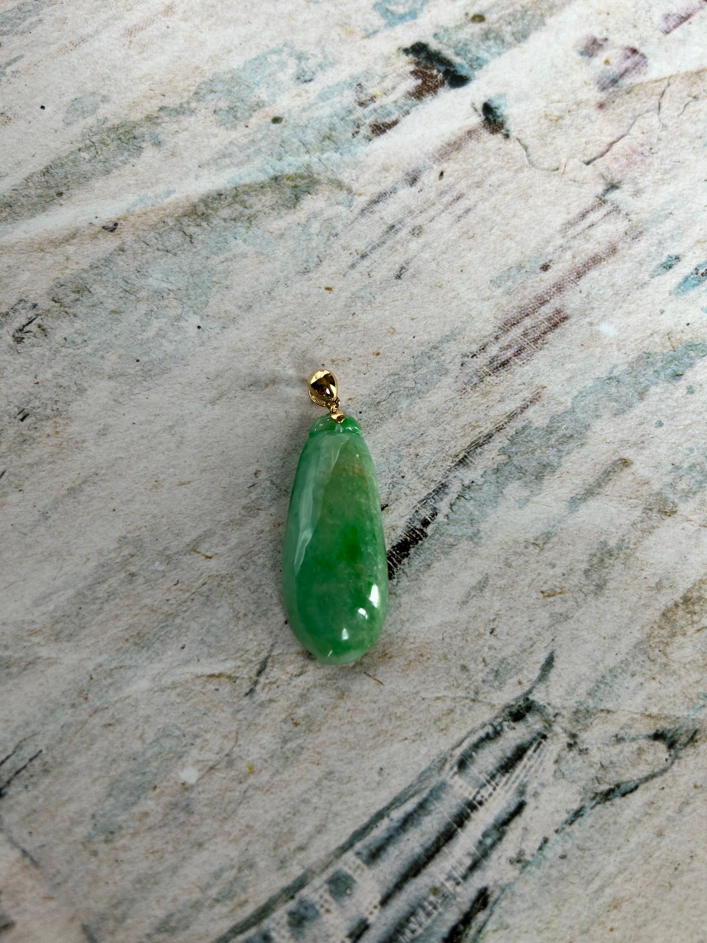 Grade A Natural Burma Icy Green Jadeite Fok Gurd pendant with 18K Yellow Gold bail Pendant