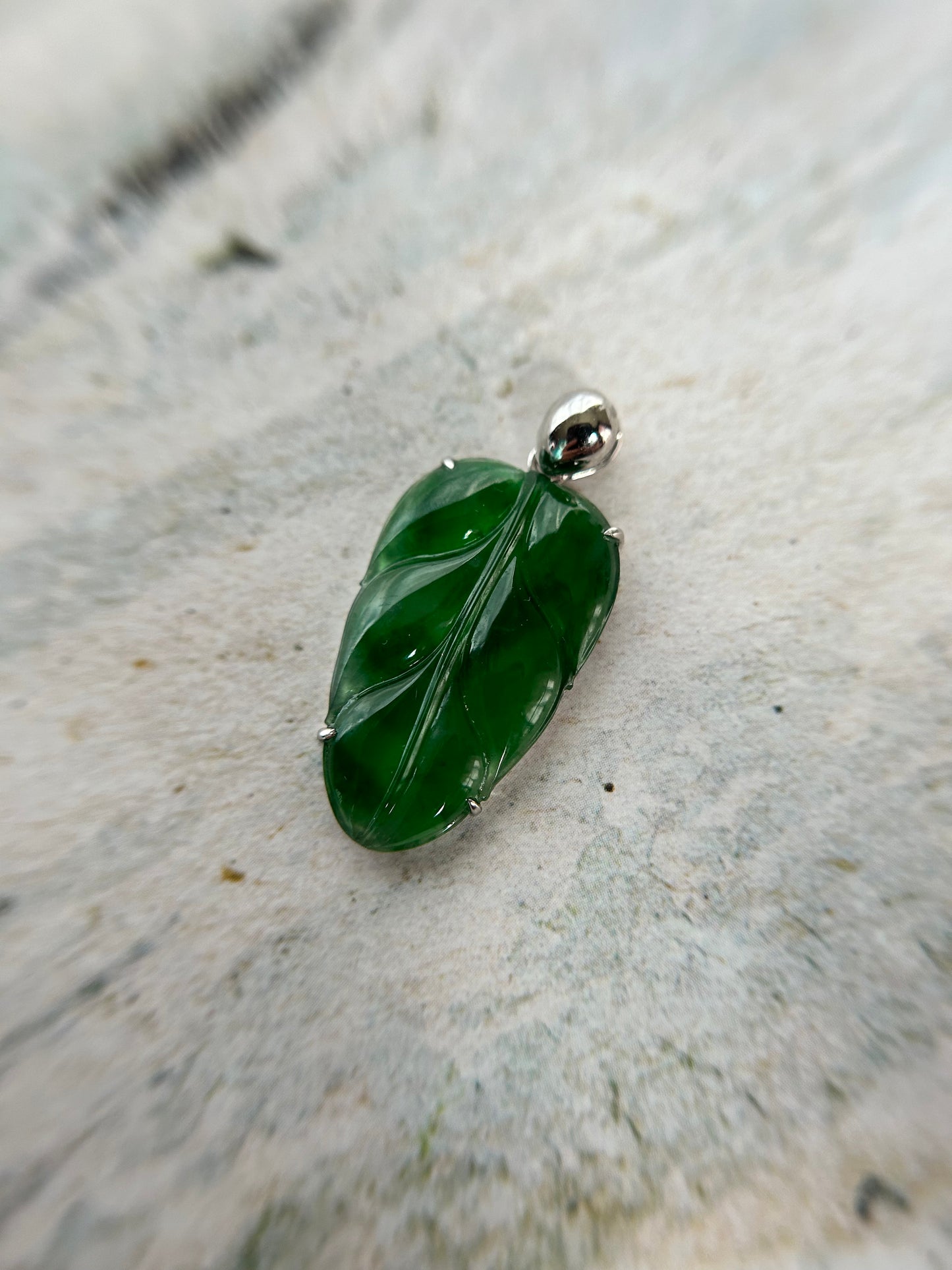 Natural Grade A Burmese Jadeite 18K white Gold Bail Glassy Bright Green Leaf Pendant