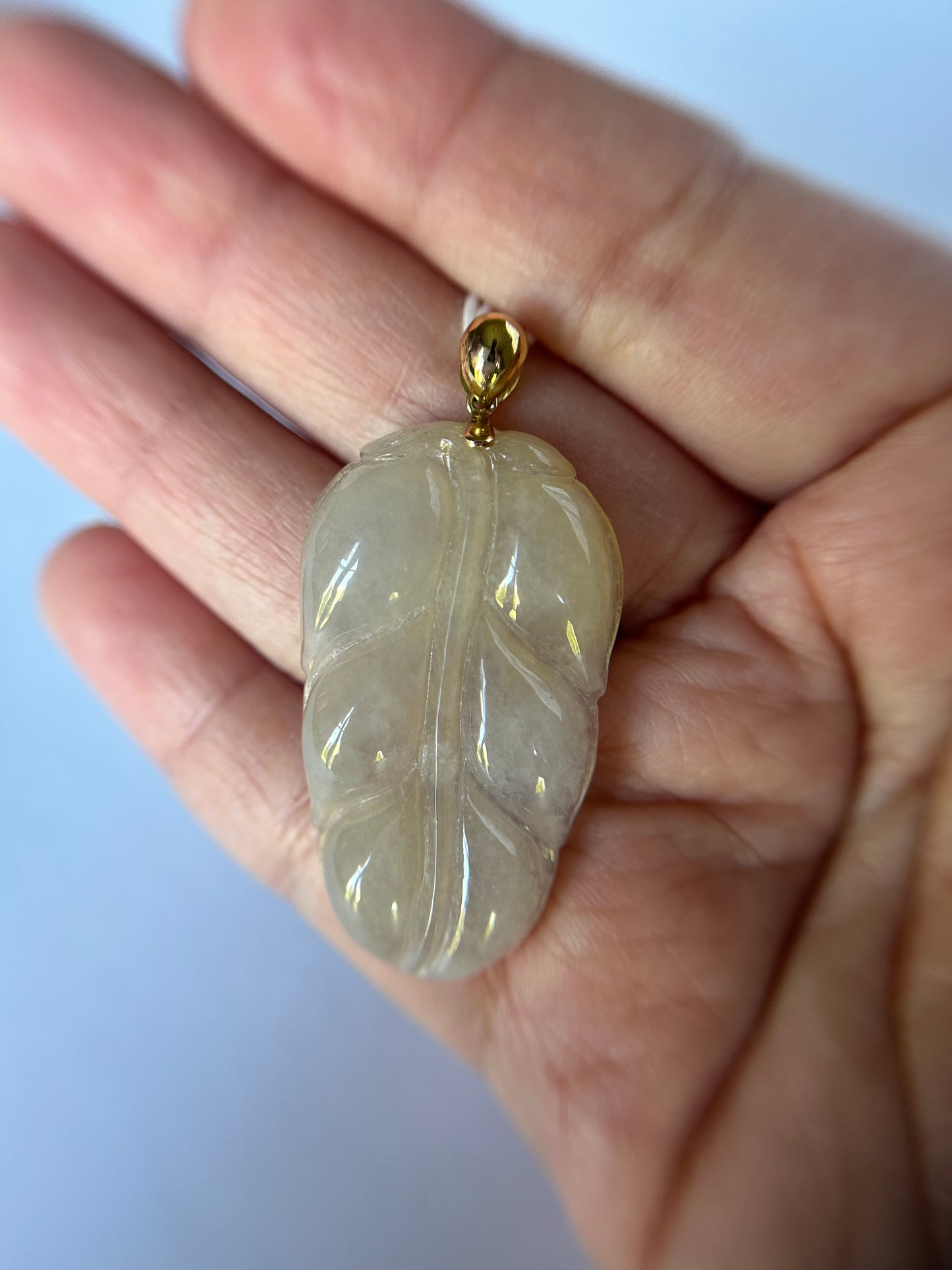 Natural Grade A Burmese Jadeite 18K Yellow Gold Bail Glassy Light yellow Leaf Pendant