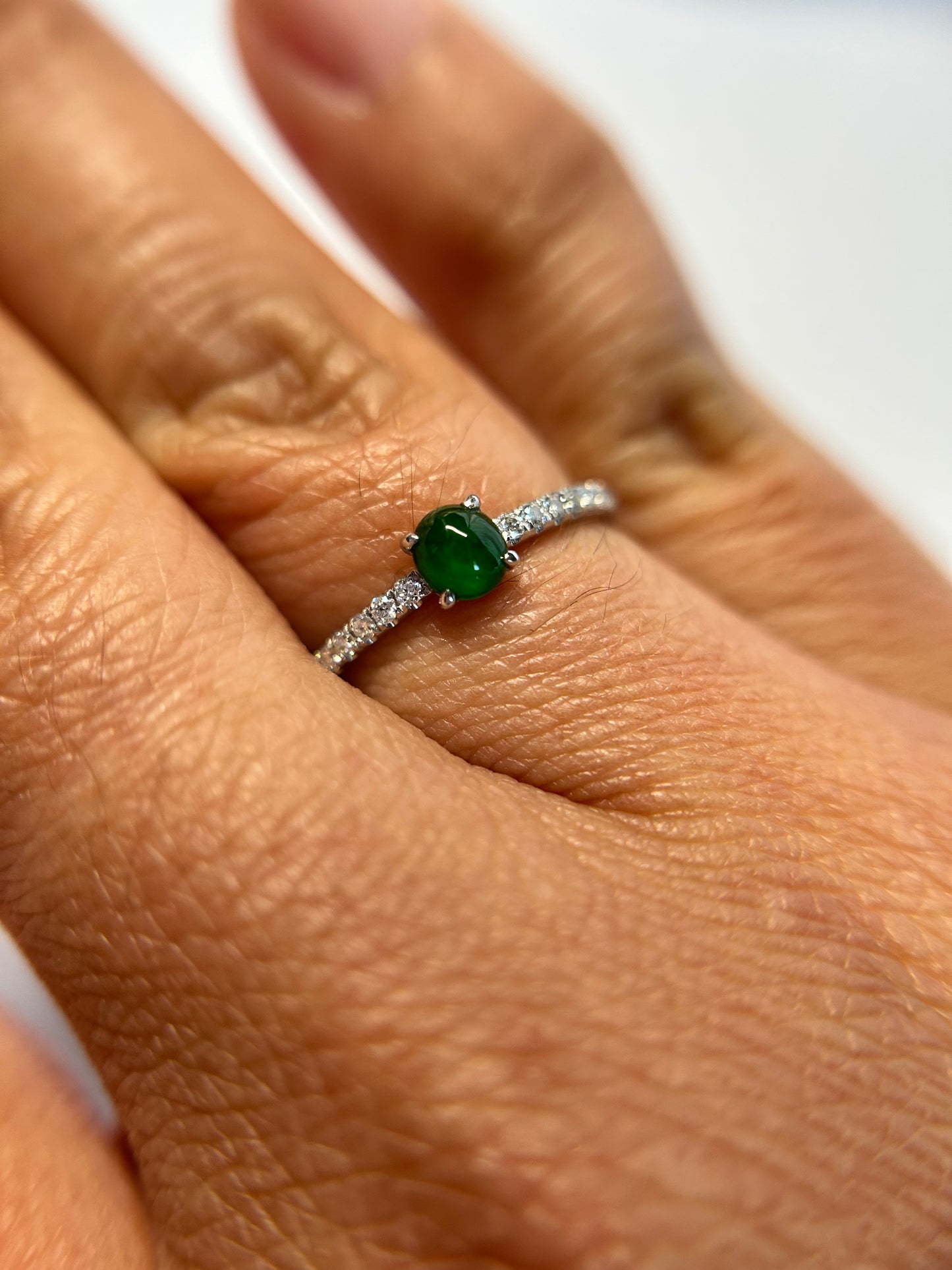 Natural grade A Burme Imperial Green Jadeite 18K White Gold Diamond Ring