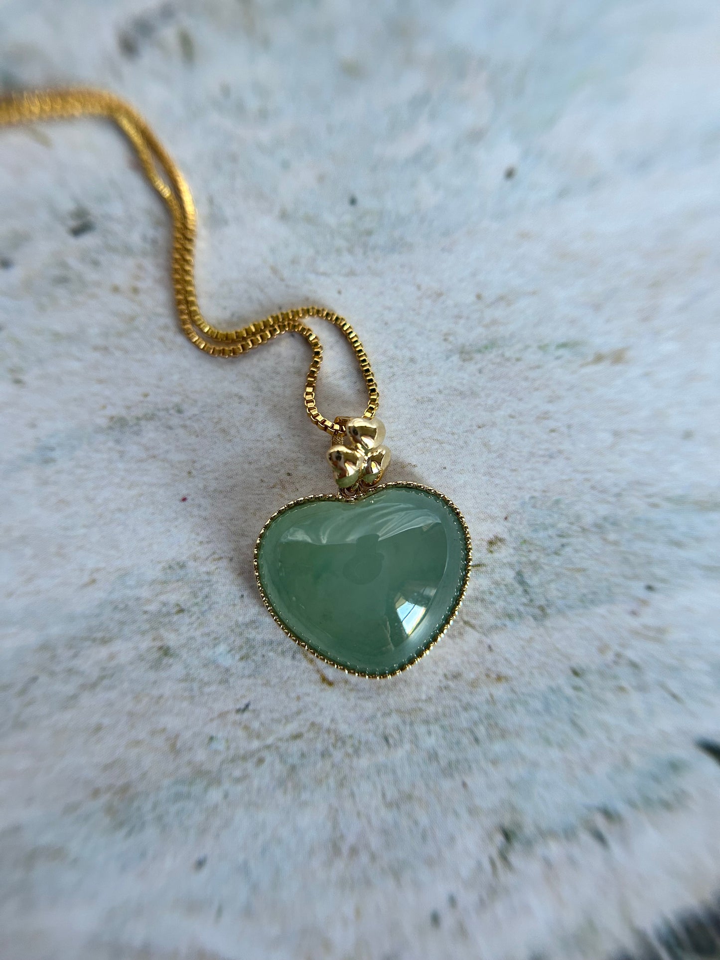 Natural Grade A Burme Jadeite 18K yellow gold bail icy green heart pendant