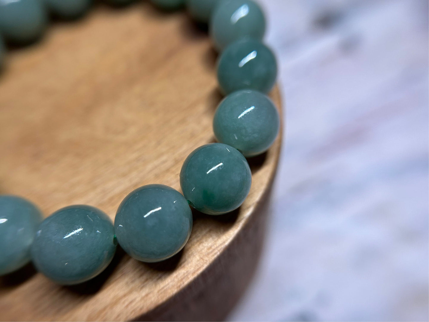 Grade A Natural Green Burma Jadeite rounds beads bracelet