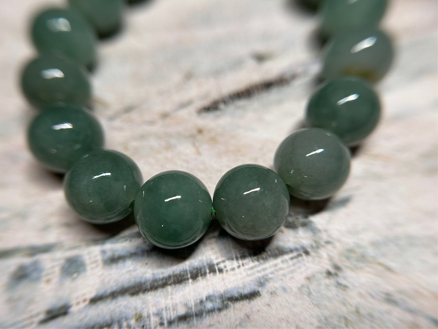 Grade A Natural Green Burma Jadeite rounds beads bracelet